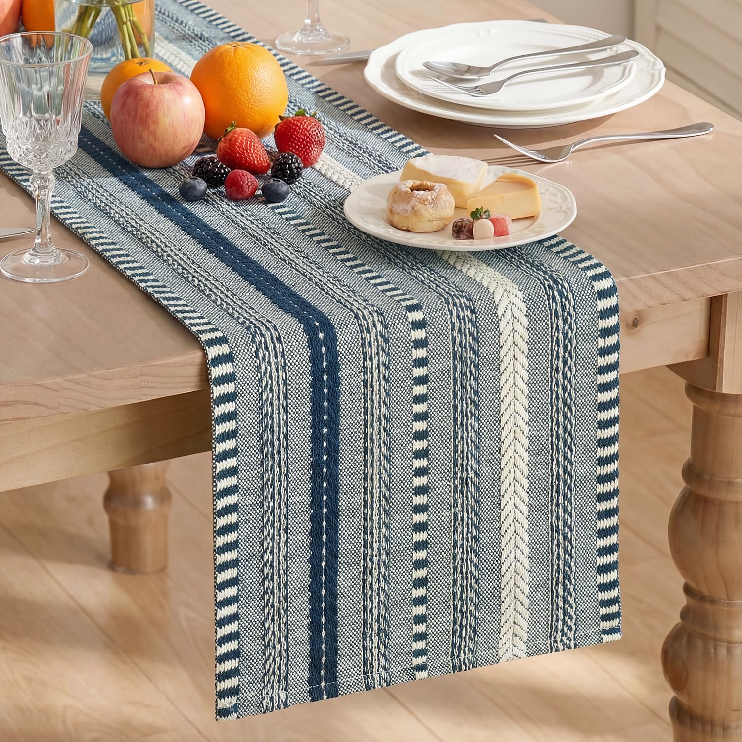 Artoid Mode Dark Blue Boho Elegant Vintage Summer Table Runner 30x183 cm