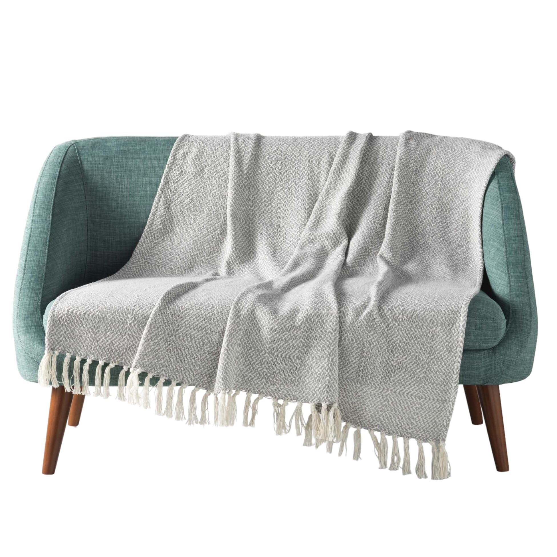 Plaid à franges gris Louisette 125x150 cm en coton tissé pour canapé