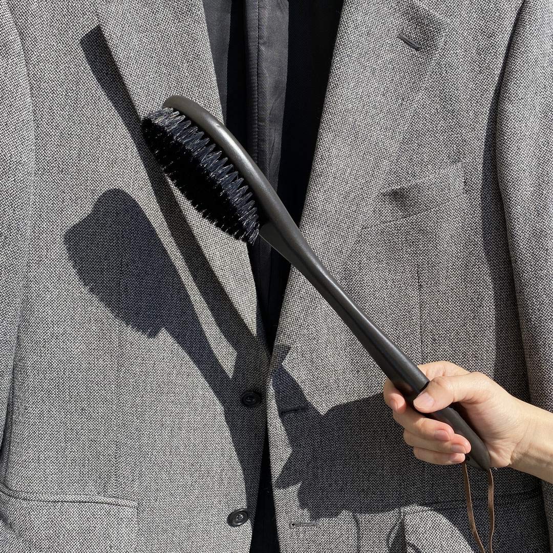 VINN DUNN BESPOKE Wooden Charcoal Brown Clothes Brush 380mm L handle, Synthetic Vegan Bristles - Image 3