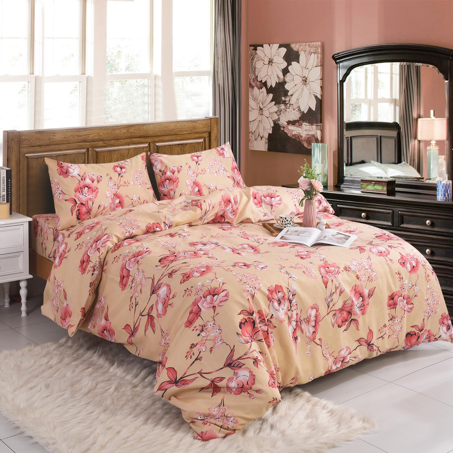 BOSKI LONDON 4 Piece Printed Bedding Set – Microfiber Duvet Cover, Fitted Sheet 25cm Deep Pocket & Pillowcases | Soft Quilt Cover Set Single Double King Super King (Floral Peach, KING)