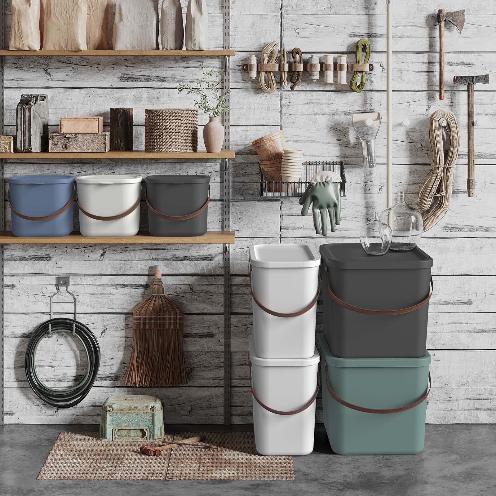 Rotho Albula Set Aufbewahrungsbox mit Deckel 3 x 40 L stapelbar Anthrazit | Aufbewahrungsboxen im 3er-Set, stapelbare Boxen, recycelter PP-Kunststoff, 40 L je Aufbewahrungsbox, mit Deckeln, Anthrazit