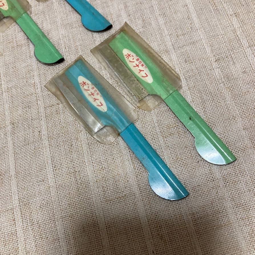ミッキーナイフシャインカラー⭐︎