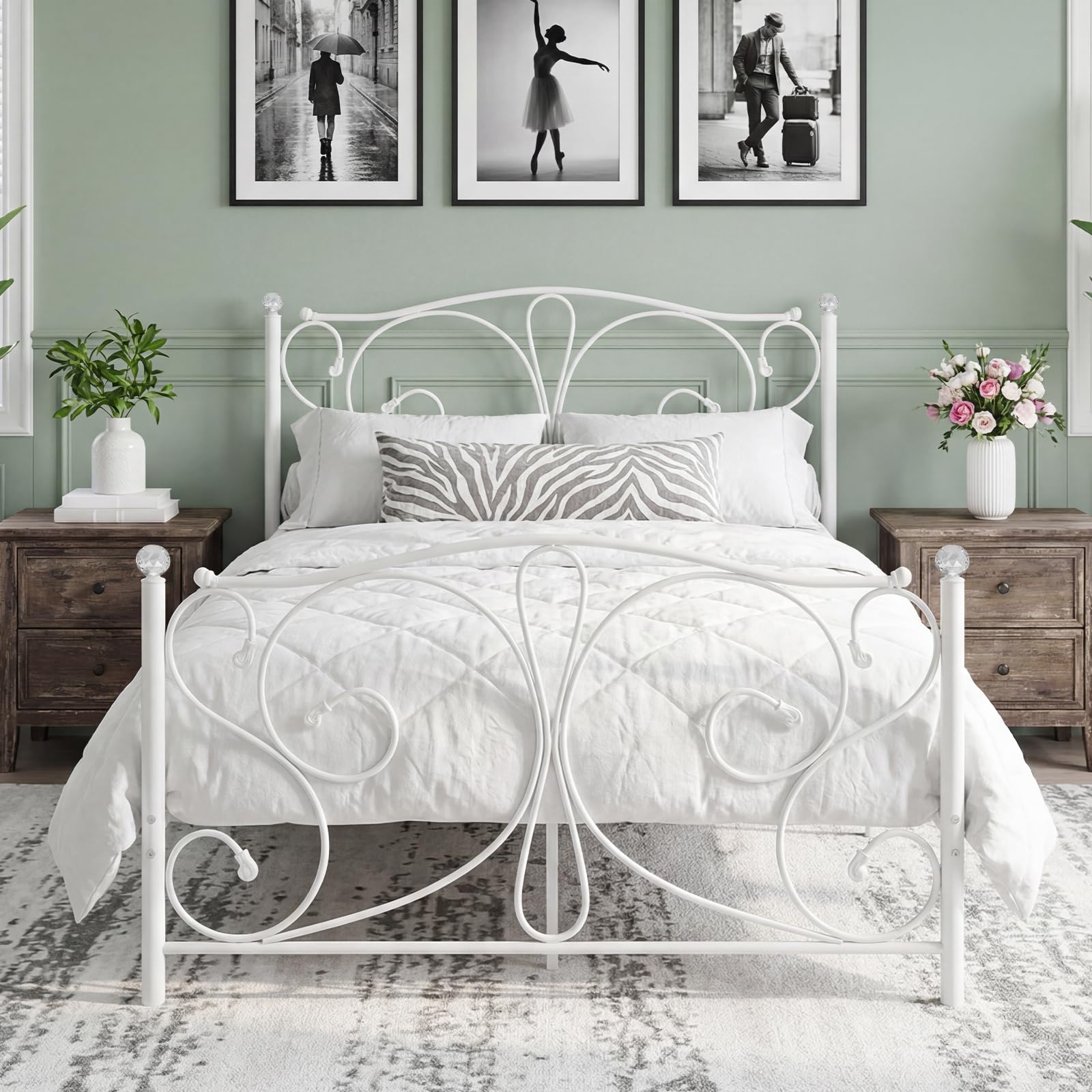 Panana Vintage Double Bed, 4ft6 Metal Bed Frame with Crystal Finials (White)
