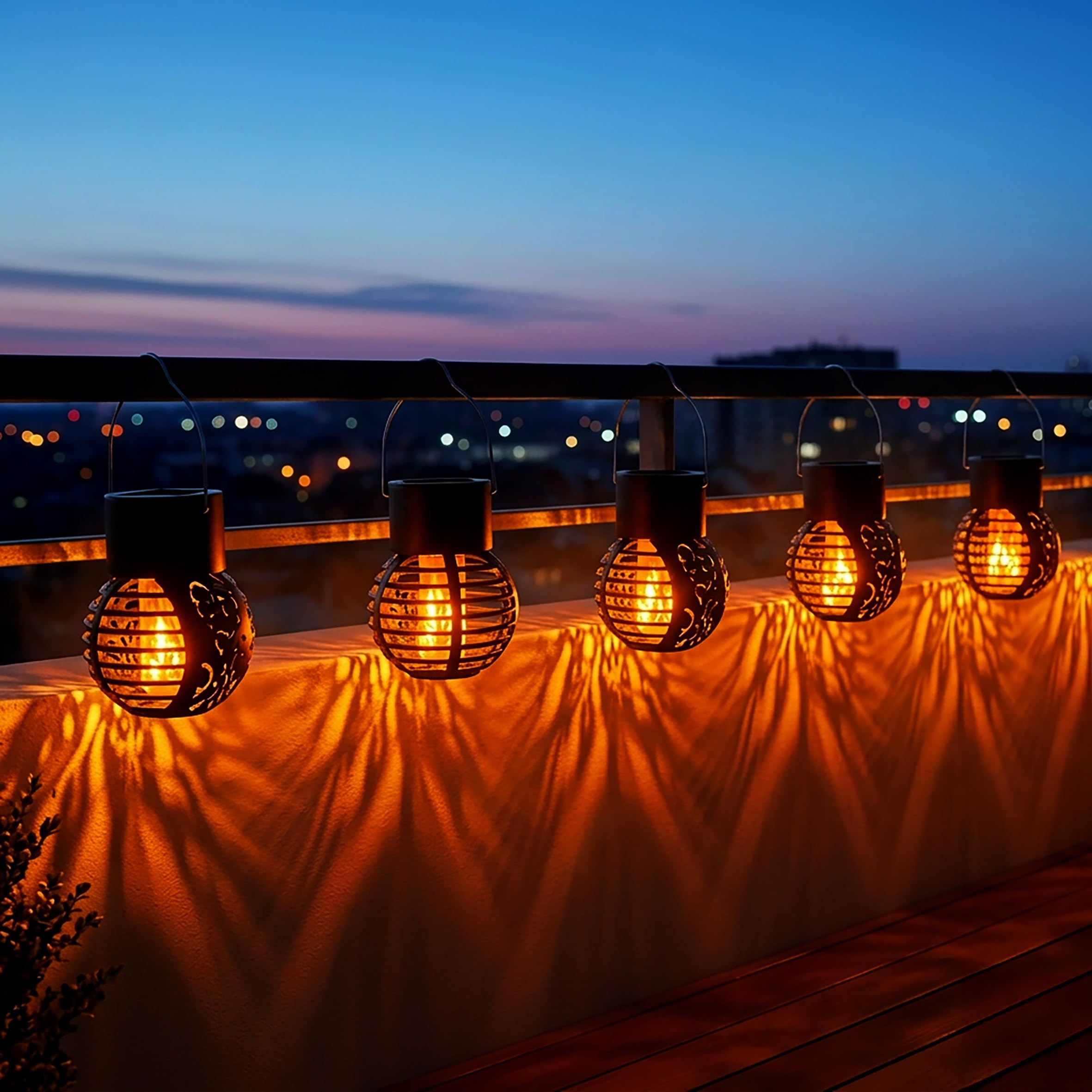 Lanterna solare a LED piccola con effetto fiamma, set da 6 pezzi, mini lanterna 9 x 7 cm, da appendere per esterni, lanterna decorativa da giardino, lampada solare a sospensione