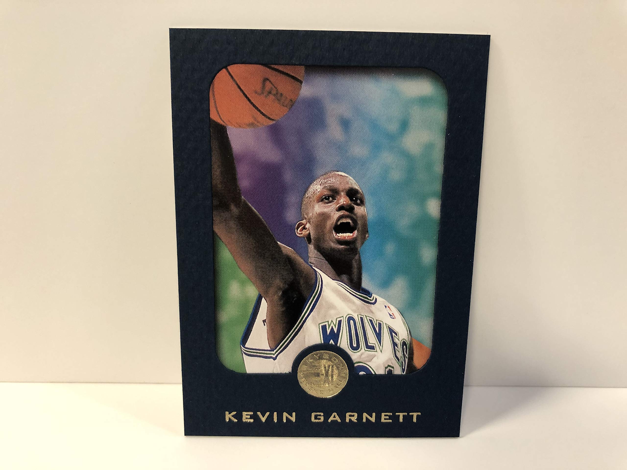 Amazon.com: Kevin Garnett 1995-96 Skybox E-XL Blue ROOKIE card #49