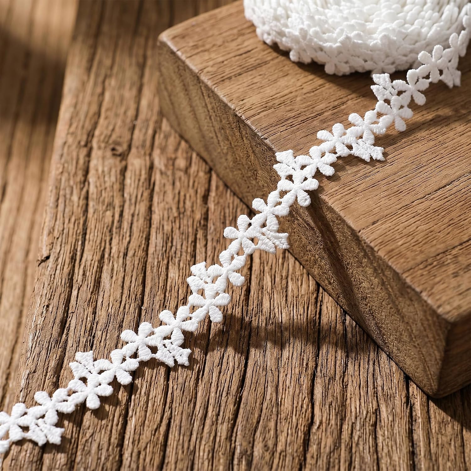 Flower Lace Trim, 10 Yards Floral Laces Trim,White Lace Ribbon for DIY Crafts, Wedding, Wrapping, Sewing (0.59" Wide)