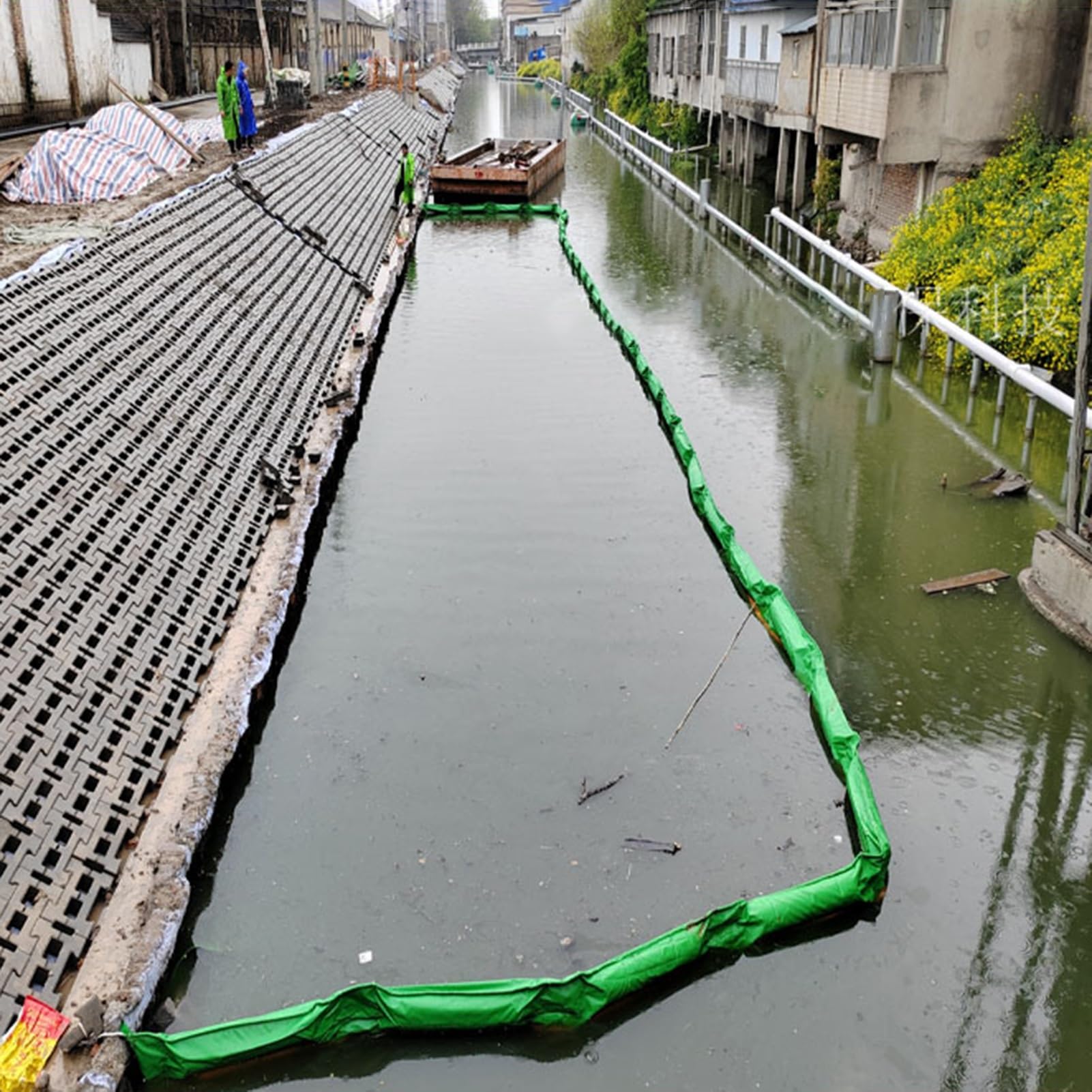 DUANHOZ PVC Oil Boom,Green PVC Oil Boom Containment Barriers, 20m Floating Oil Control Fence for Rivers & Bilge, Water Surface Debris Interception Barrier (H 35cm / 13.75")