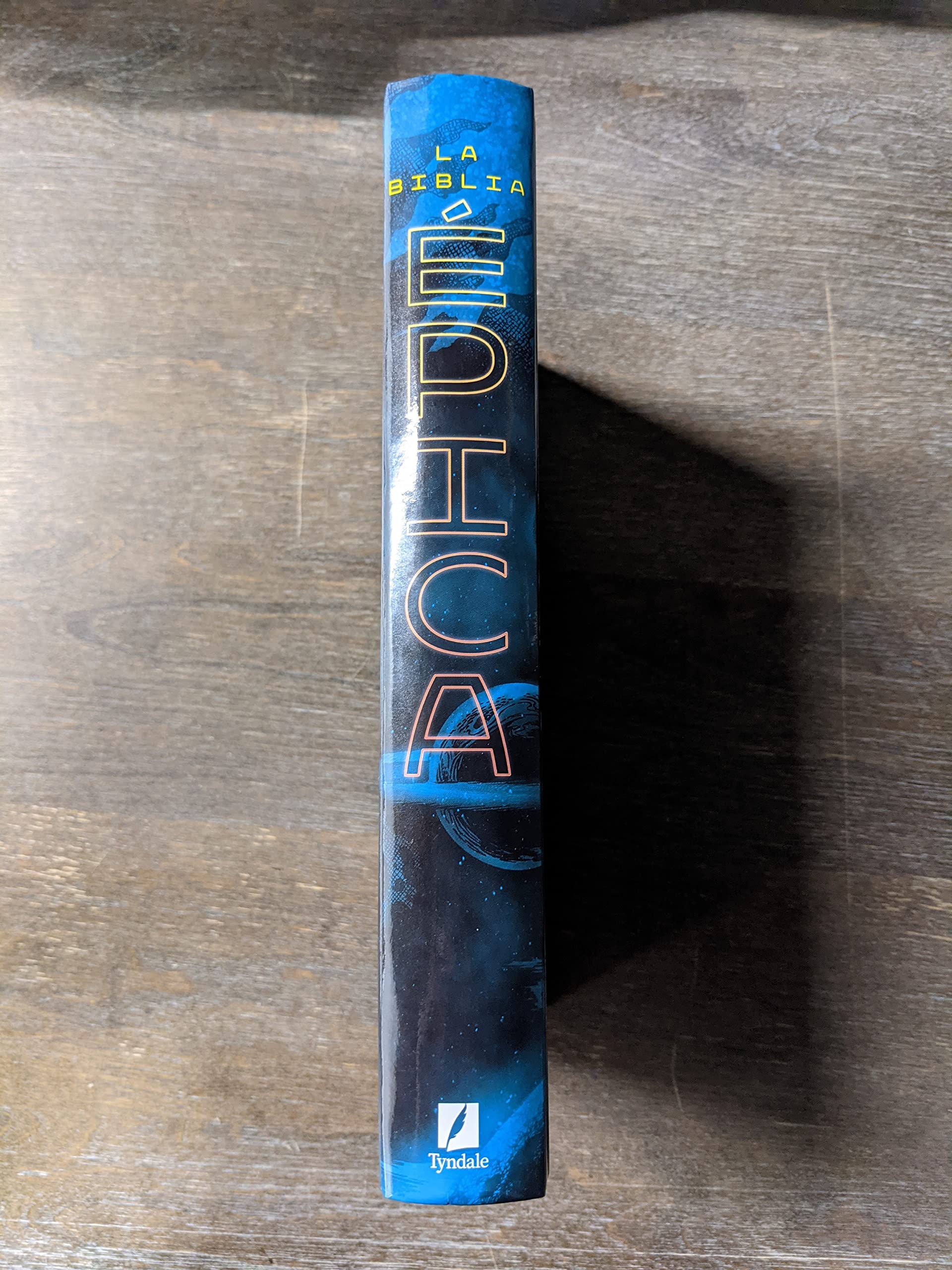 Biblia epica, La: La Historia De Dios Desde Edén Hasta La Eternidad