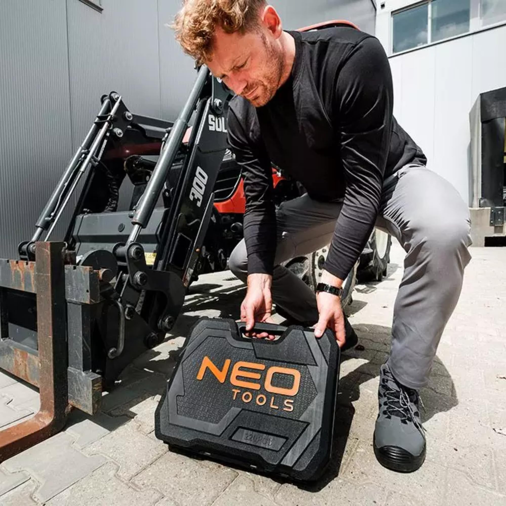 NEO TOOLS Set di chiavi a bussola professionale, 220 pezzi, set di chiavi a cricchetto da 1/2" 3/8" | 1/4" in acciaio CrV, cricchetto 72T, chiavi a forchetta e punte, cassetta degli attrezzi, attrezzi 10-220