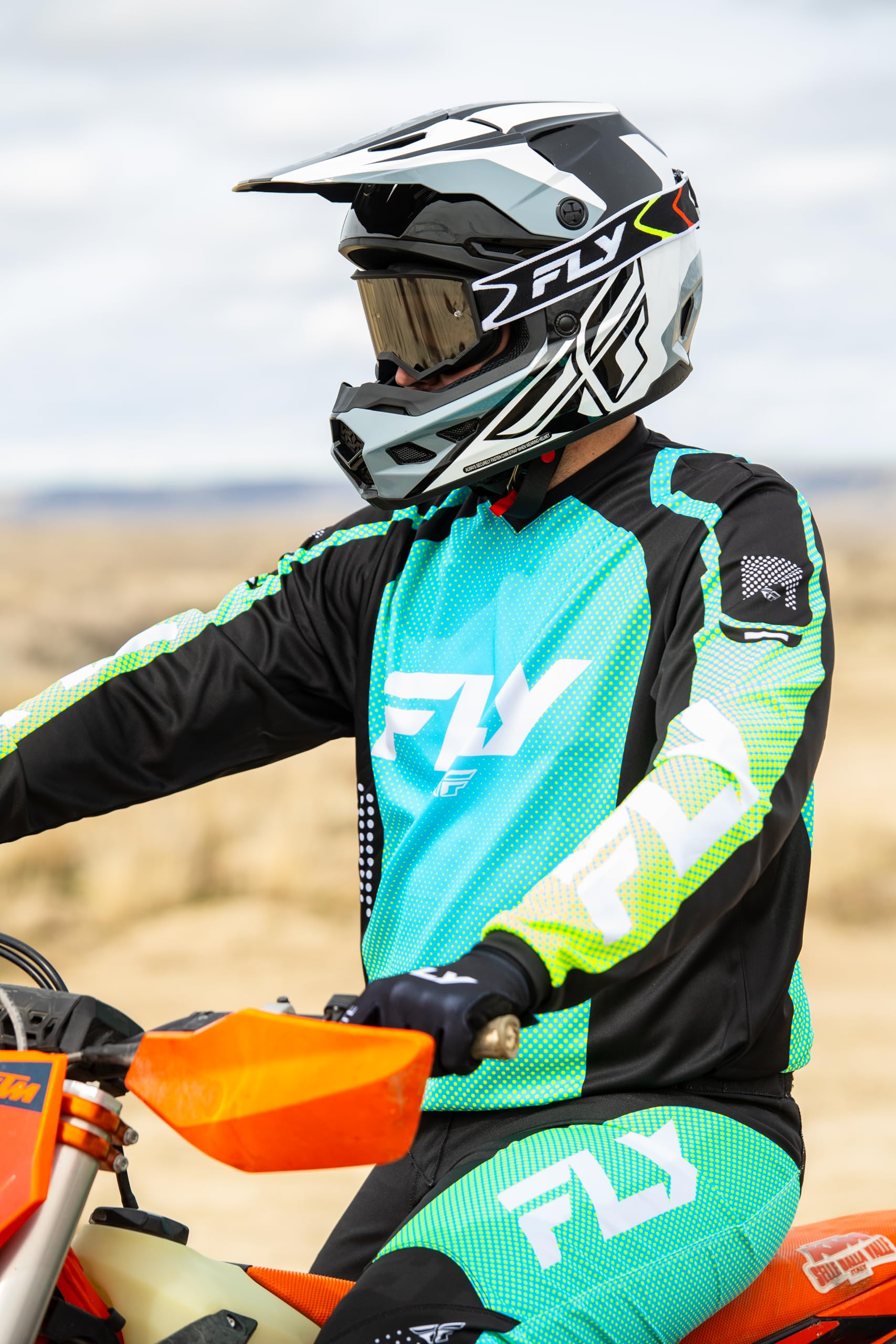Fly Racing F-16 Powersports Protective Gear Set – For Dirt Bike, BMX, MTB Riding – Durable, Lightweight Performance : Automotive