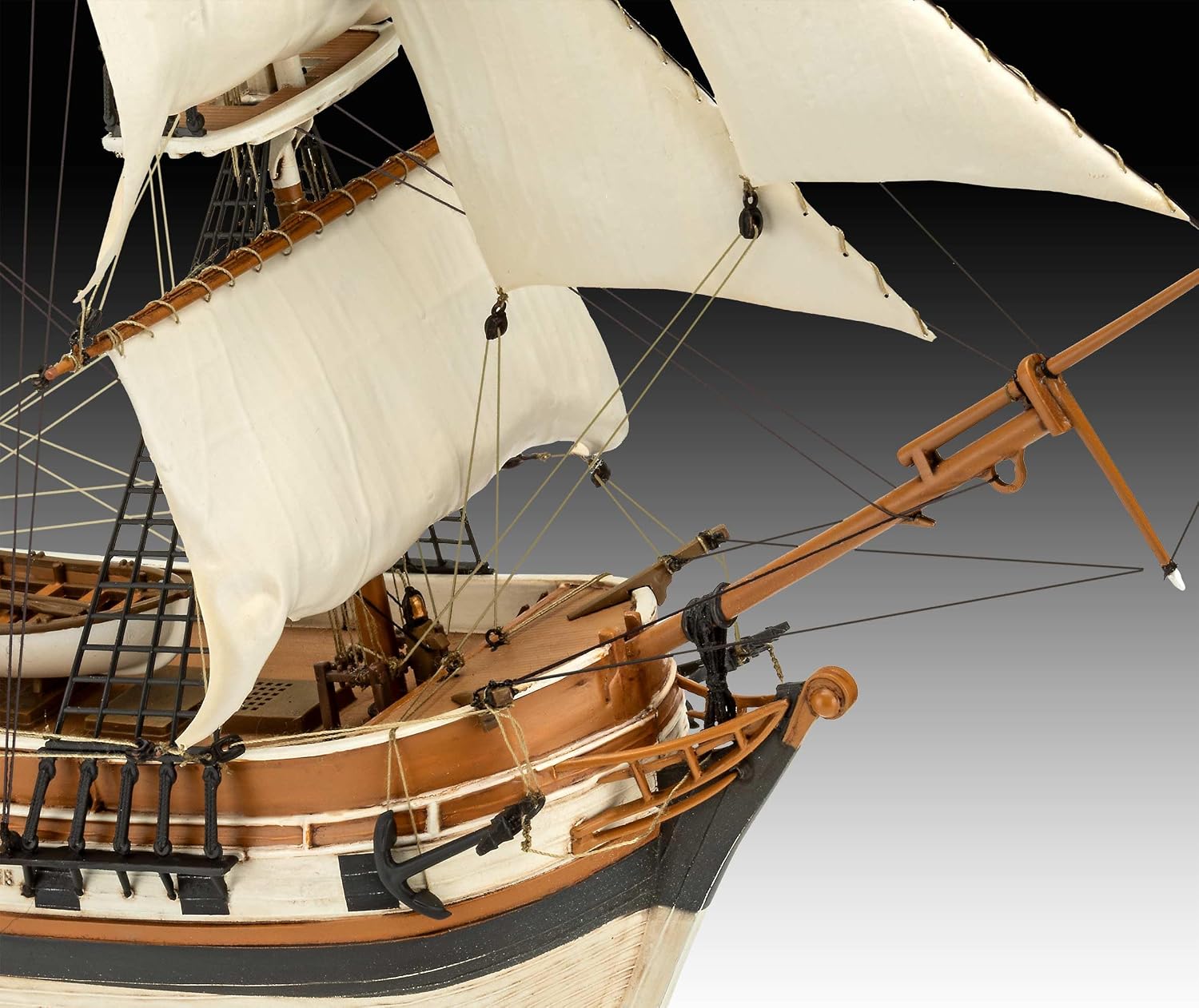 Revell — Модель — H.M.S. Beagle — Масштаб 1:96