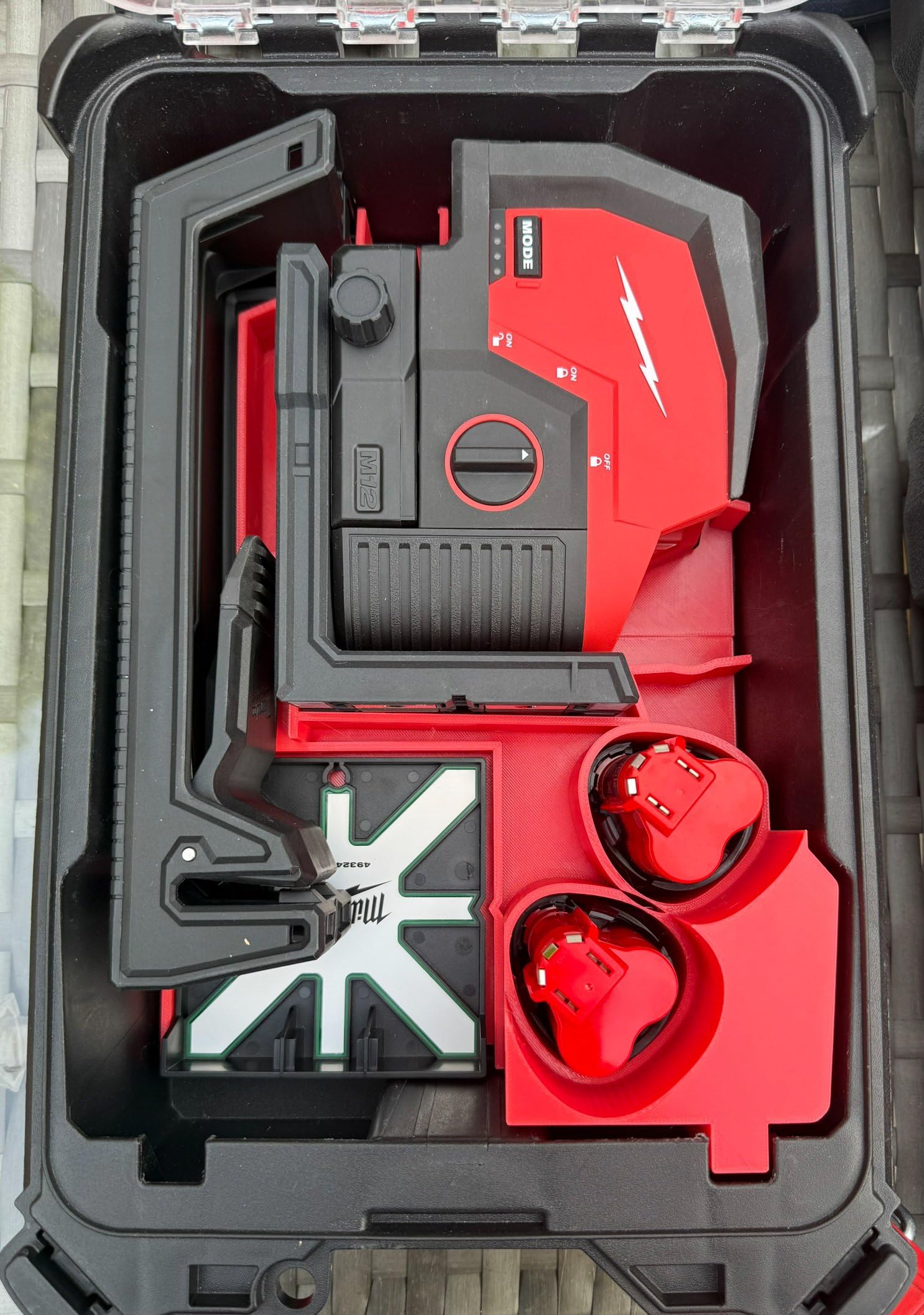 M12 M12CLLP-202C Cross Line Laser Custom Inserts, Compatible with The Milwaukee Packout Compact Organiser, Red