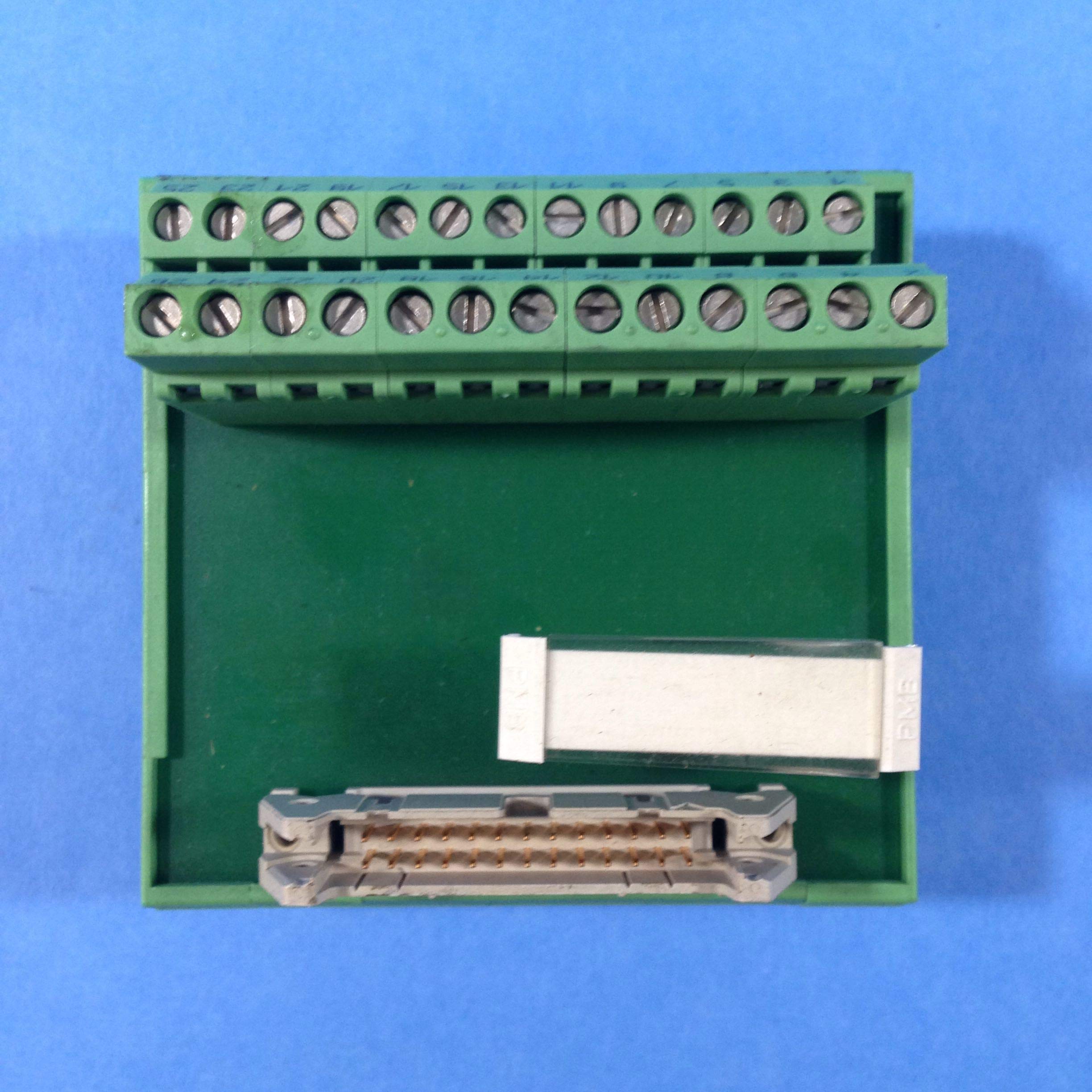 Phoenix Contact 2281050 Interface Module; Varioface; Screw Connand flat-ribbon cable plug; 26 Pos