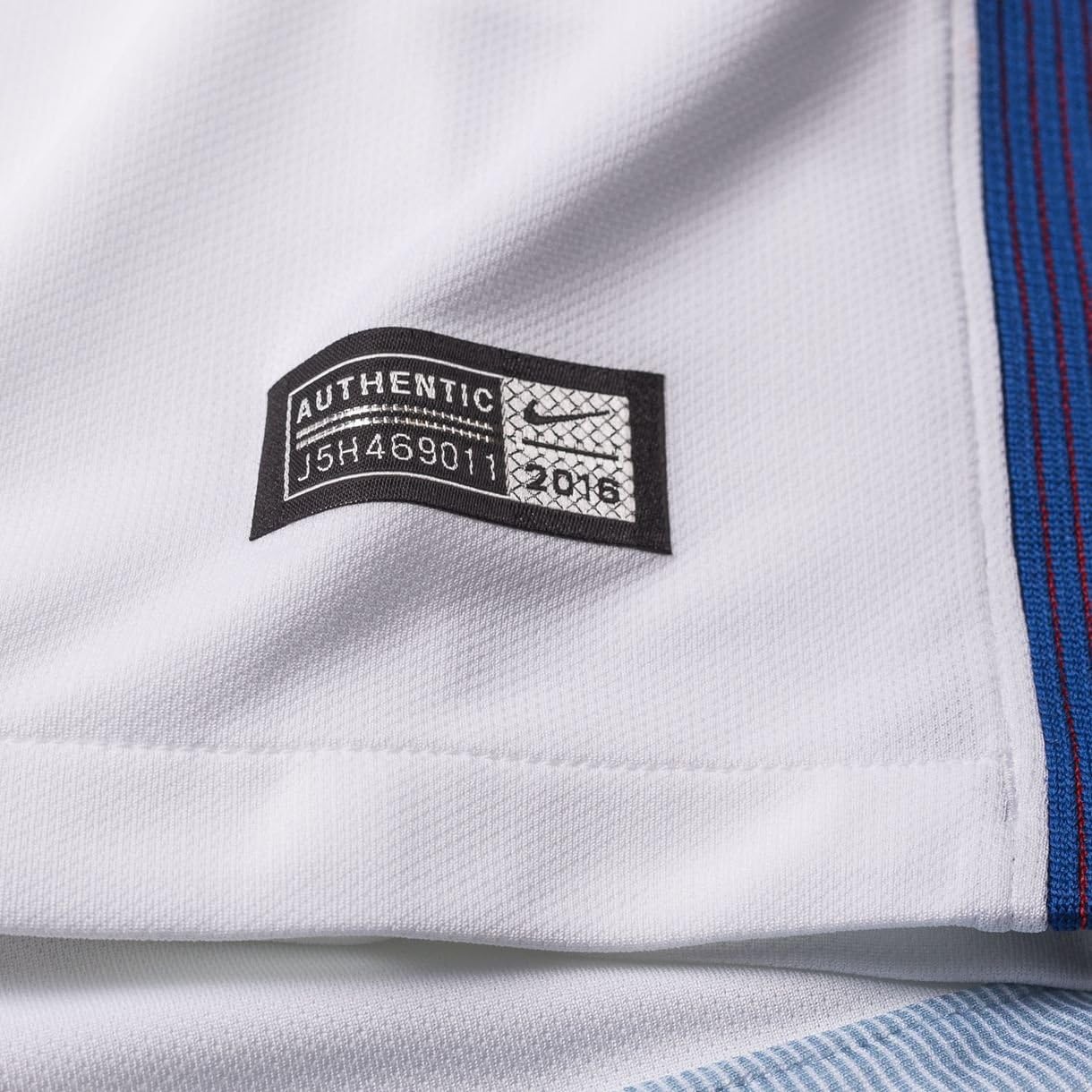 超ポイントアップ祭 ナイキ Nike 16 17イングランド代表 ホーム 半袖 バーディ Euro16バッジ Respectバッジ付 100 レプリカユニフォーム サイズ L Terresrouges Com