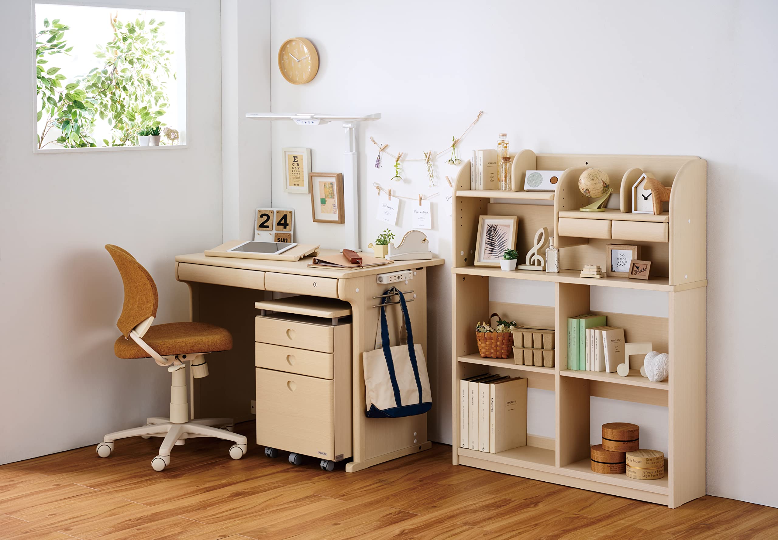 Amazon.co.jp: KOIZUMI(コイズミ) CDコンパクト ステップアップデスク  