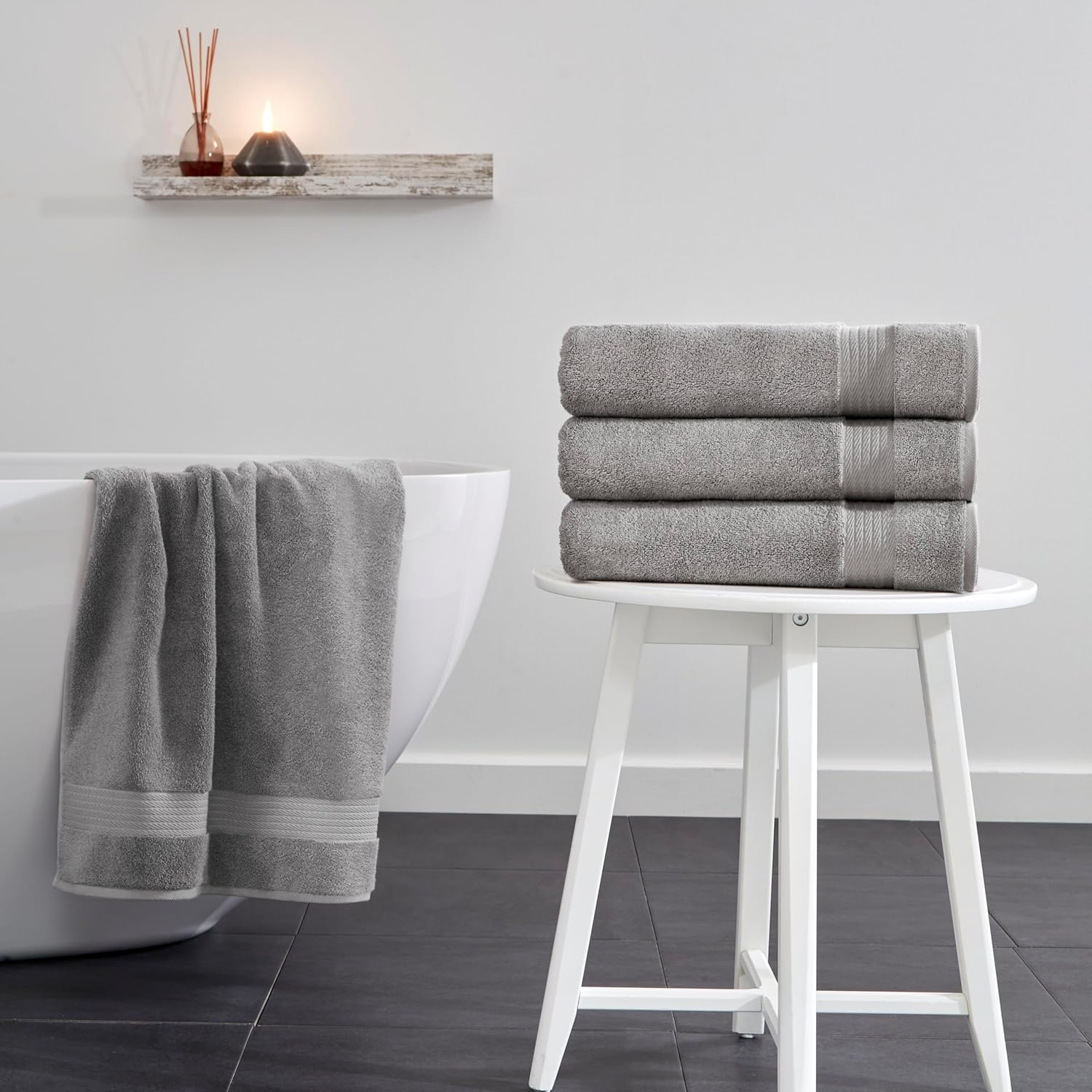 Ozdilek 4-Piece Bath Towels, 30x60 550 GSM 100% Turkish Cotton, Luxury Quick Dry, Extra Large, Fade-Resistant, Eco-Friendly, Spa Towel, Comfortable (Light Grey)
