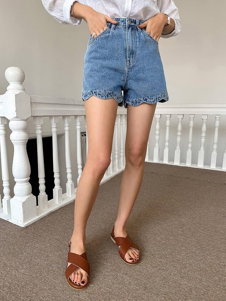 Slant Pocket Scallop Trim Denim Shorts Denim Shorts Women