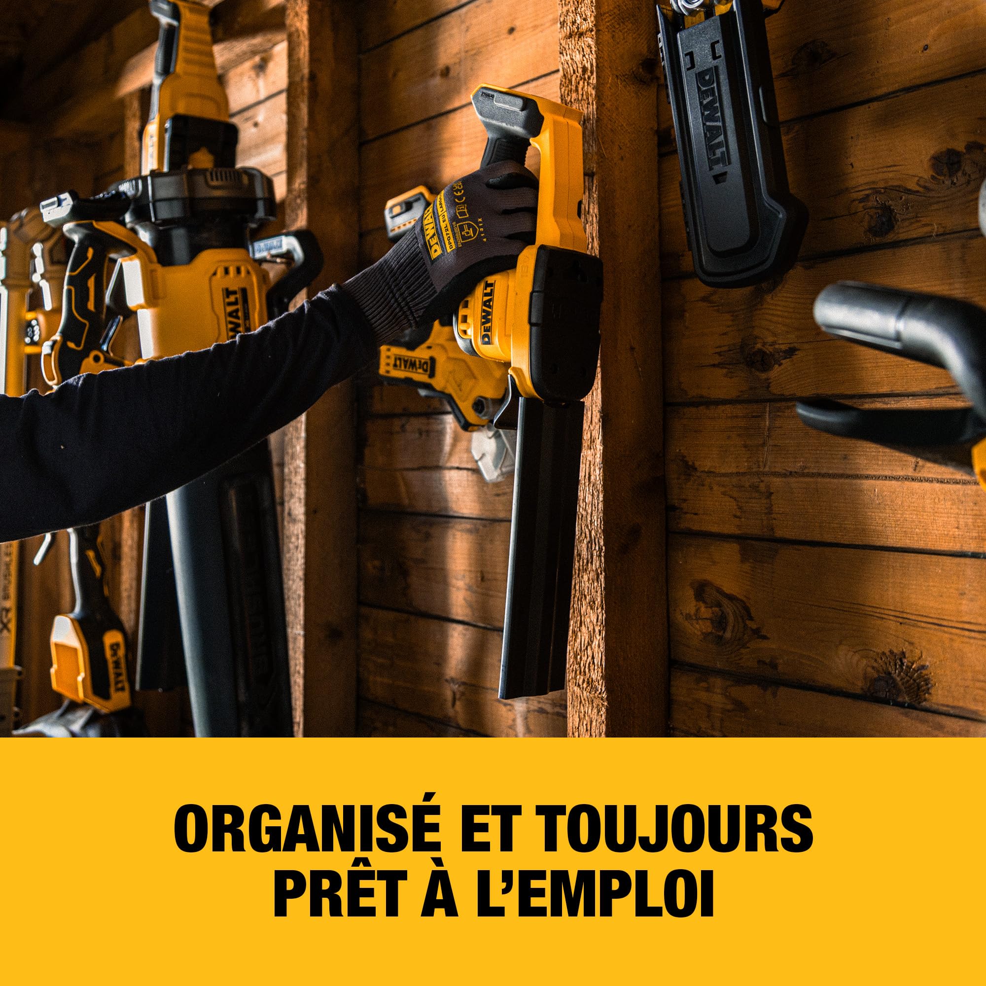 DEWALT Taille-haie Compact 20 cm 18V XR DCMHT520N-XJ Outil Seulement