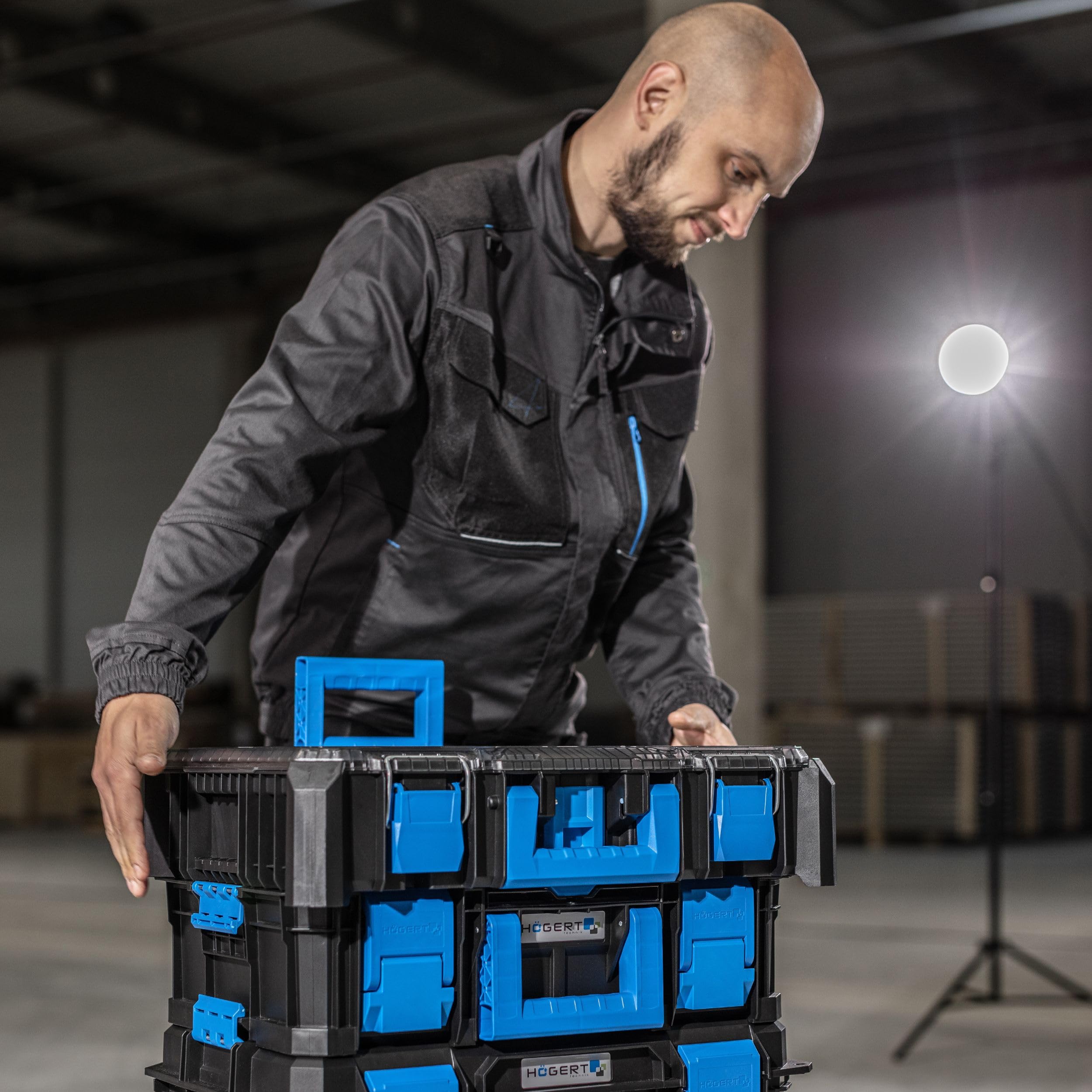 Högert Technik - Set de Cajas 4 en 1 HT7G500, Caja Herramientas con Ruedas, Resistente a Daños, Maletin Herramientas a Prueba de Polvo, Cierres Robustos de ABS, Estructura Modular