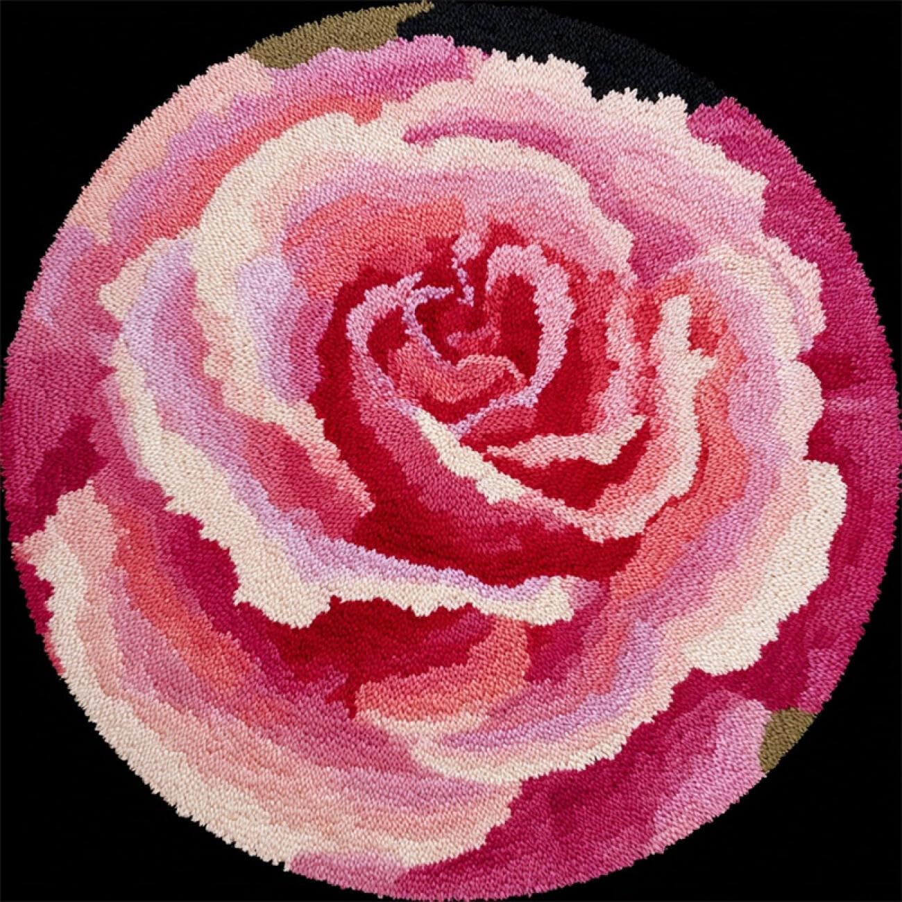 Kitquiver T Latch Hook Ki Rug Pink Roses 100X100cm
