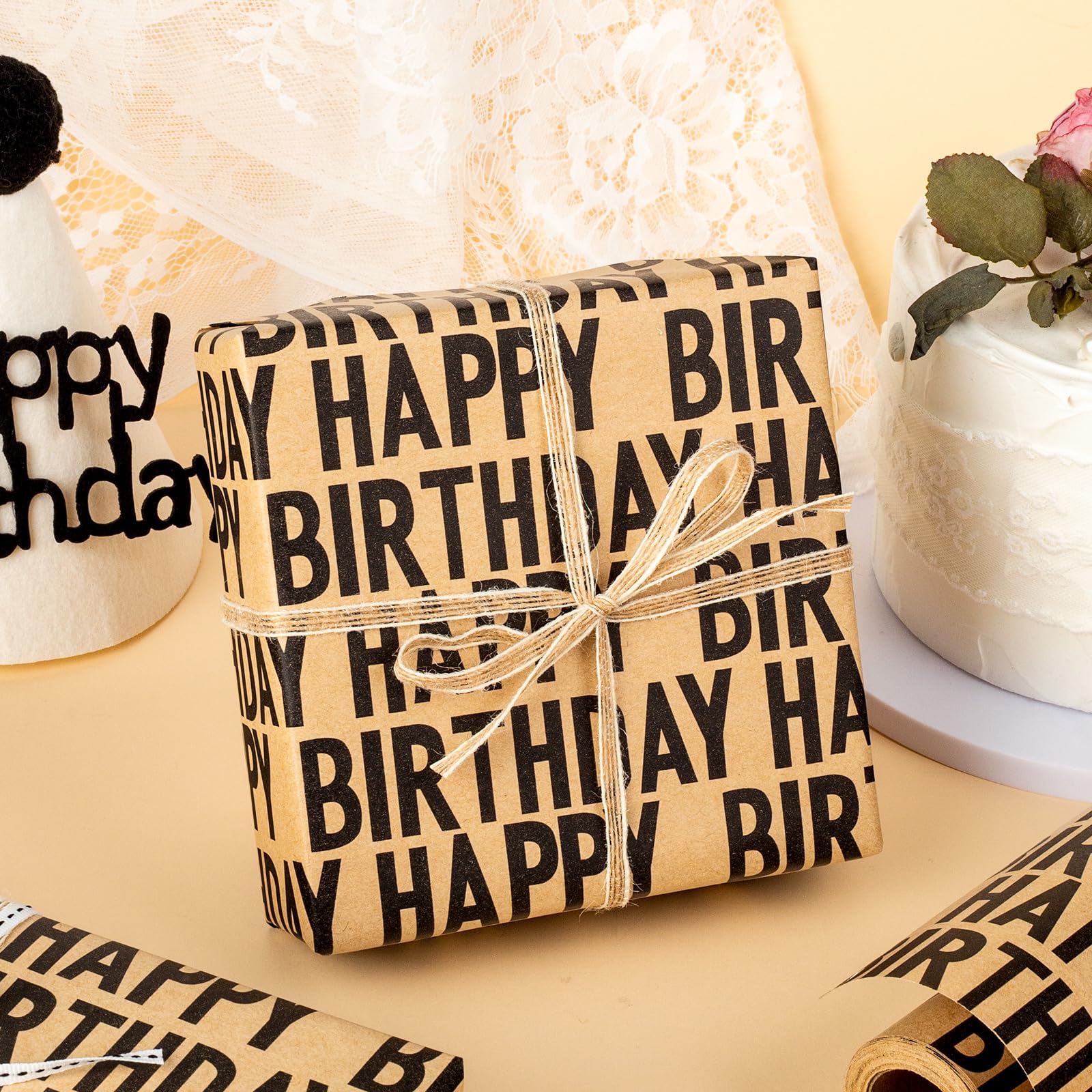 Yarcony Rollo de papel kraft para regalo de cumpleaños, 17 pulgadas x 33 pies, papel grueso reciclable con texto elegante para cumpleaños, hioliday, fiesta