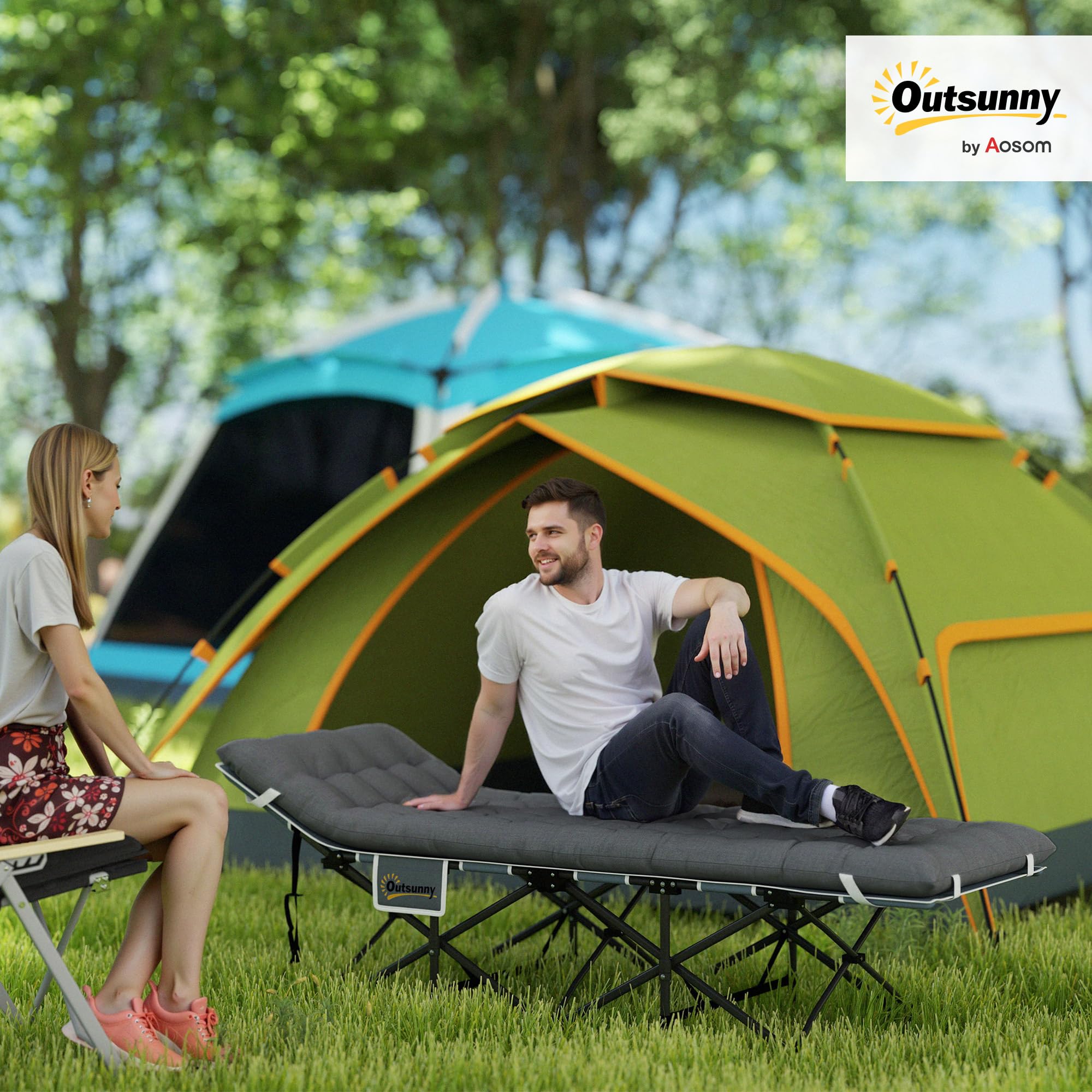 Outsunny Cama Plegable Camping Cama de Acampada Portátil Tumbona de Camping 600D con Reposacabezas Colchón Extraíble y Bolsa de Transporte Carga 150 kg para Playa Senderismo 186x68x37 cm