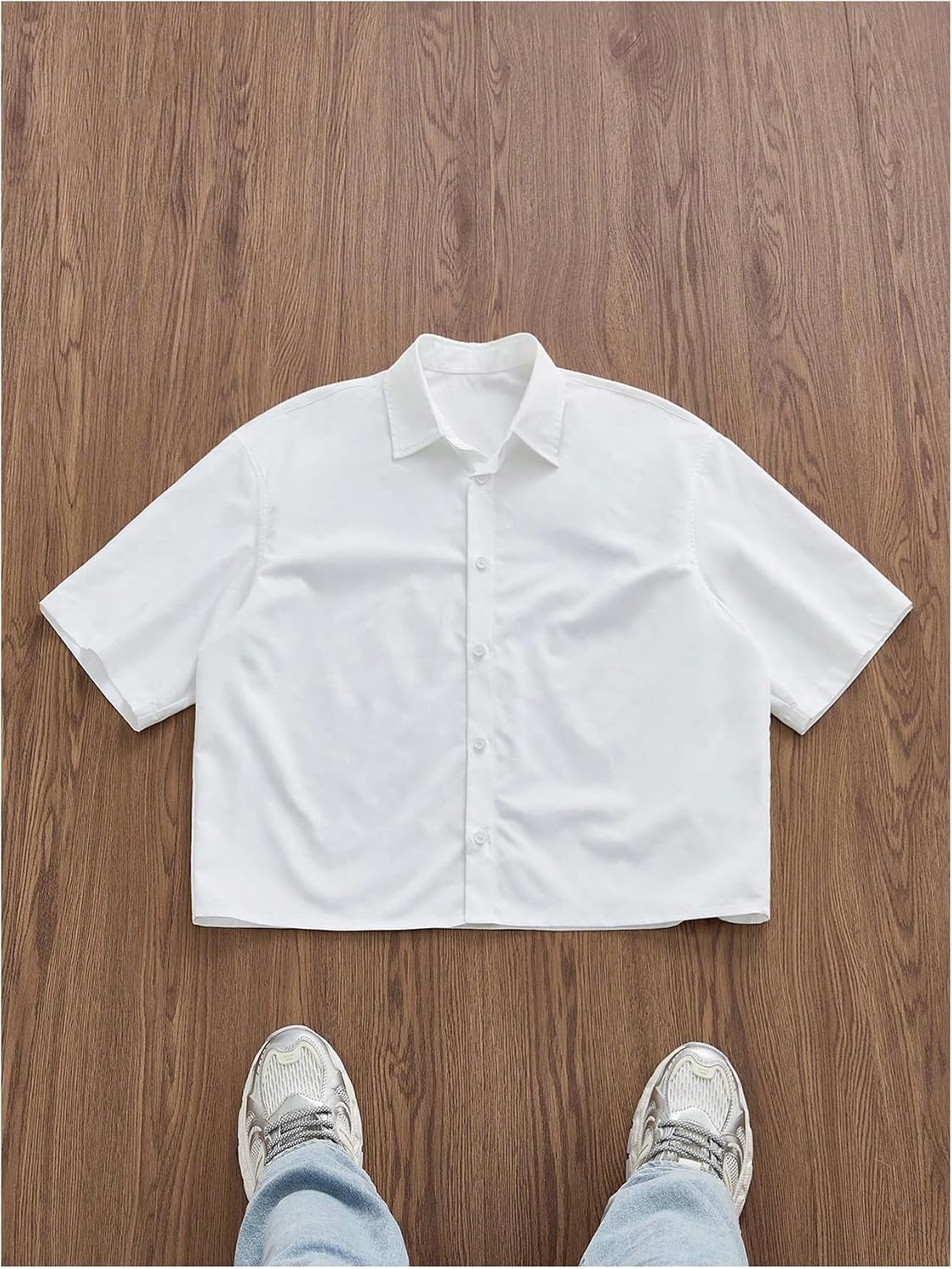 GORGLITTER Men's Letter Graphic Boxy Cropped Shirt Button Down Short Sleeve Loose Fit Streetwear Tops Y2K