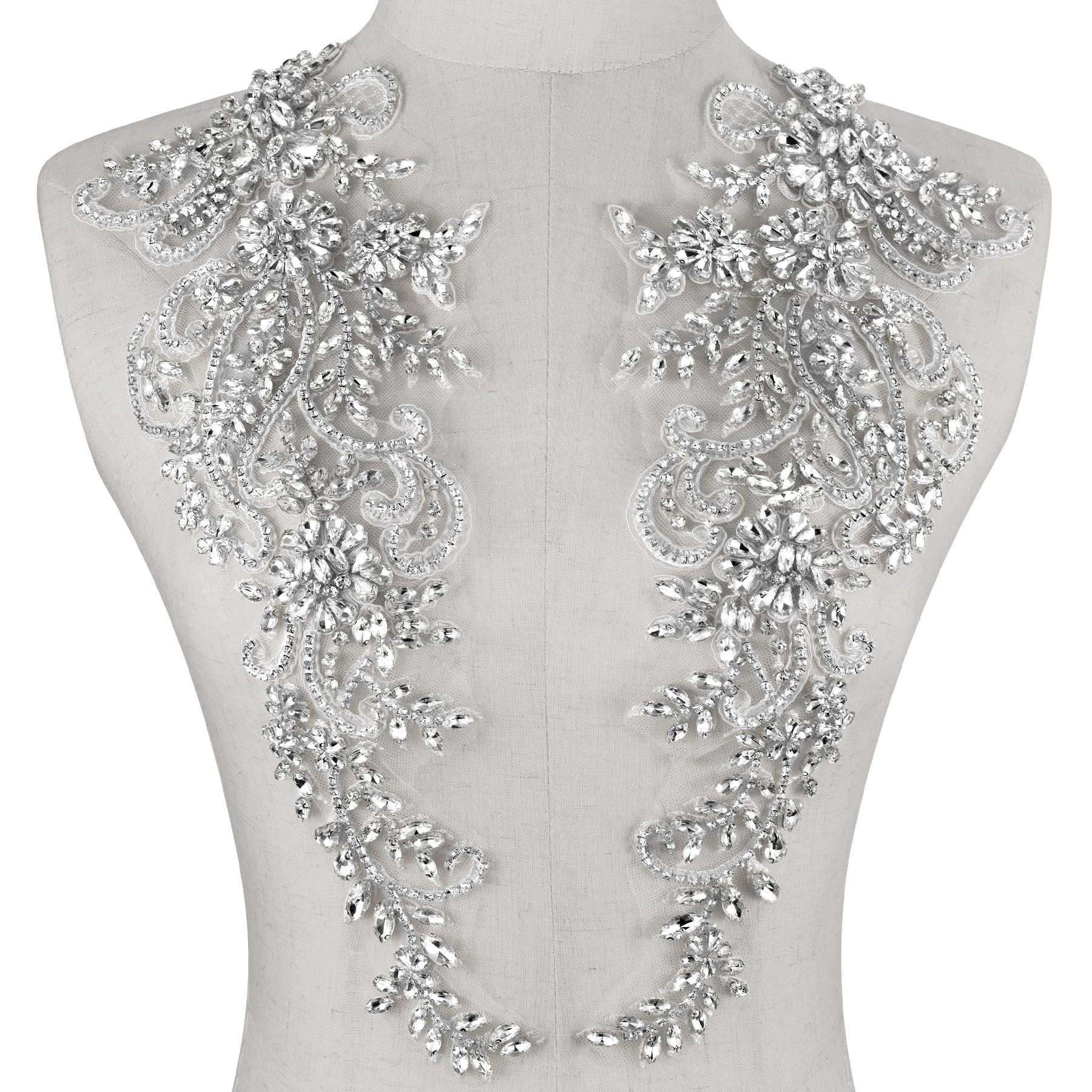 Écussons en strass pour réparer et sublimer vos costumes