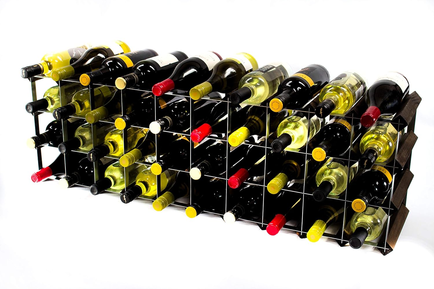 クラシックなダークオークの染色木材と亜鉛メッキ金属のワイン