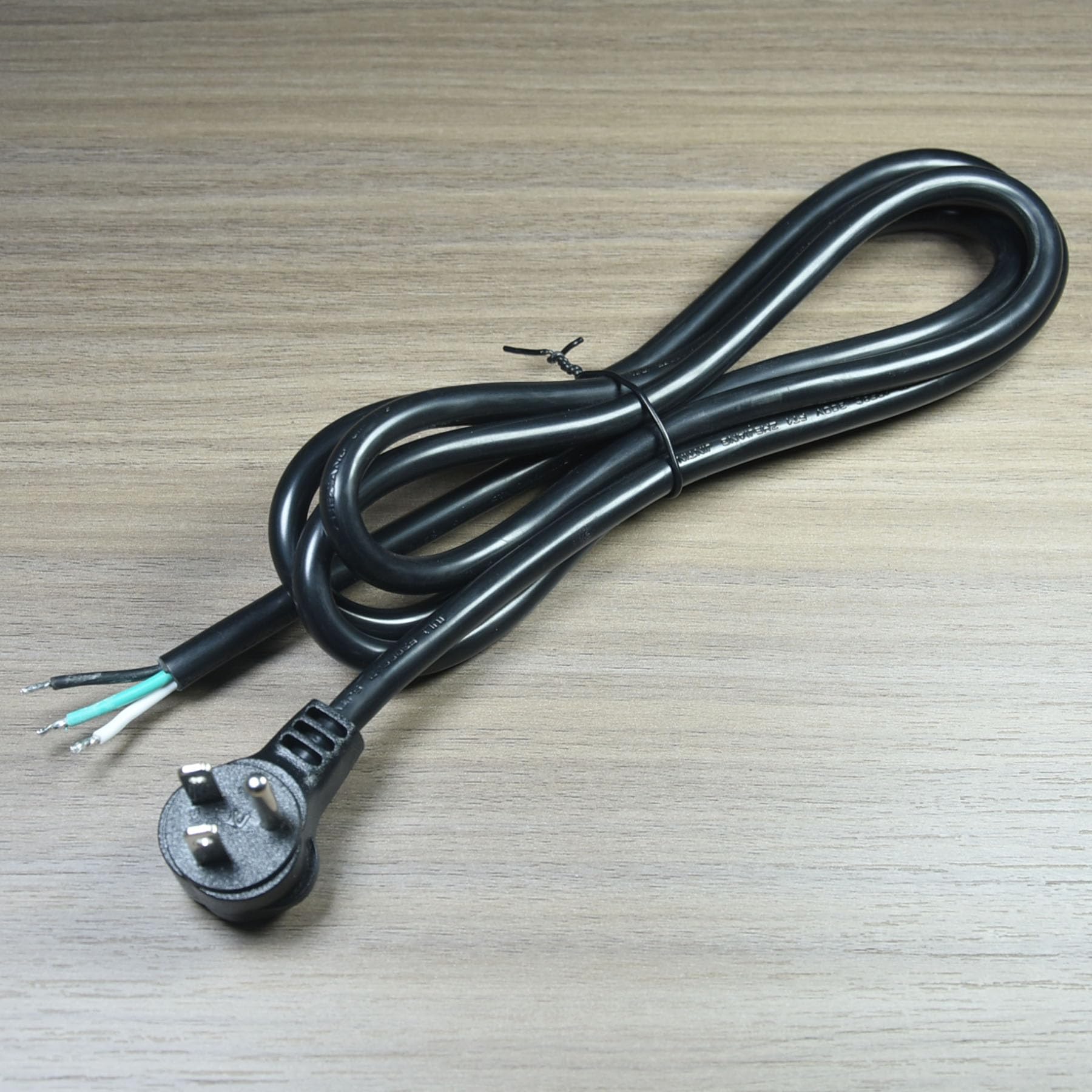 Wymienny płaski kabel zasilający z wtyczką 10 stóp, kabel zasilający 16 13 amperów czarny 16/3 SJFW wytrzymały zamienny kabel zasilający do urządzenia AC