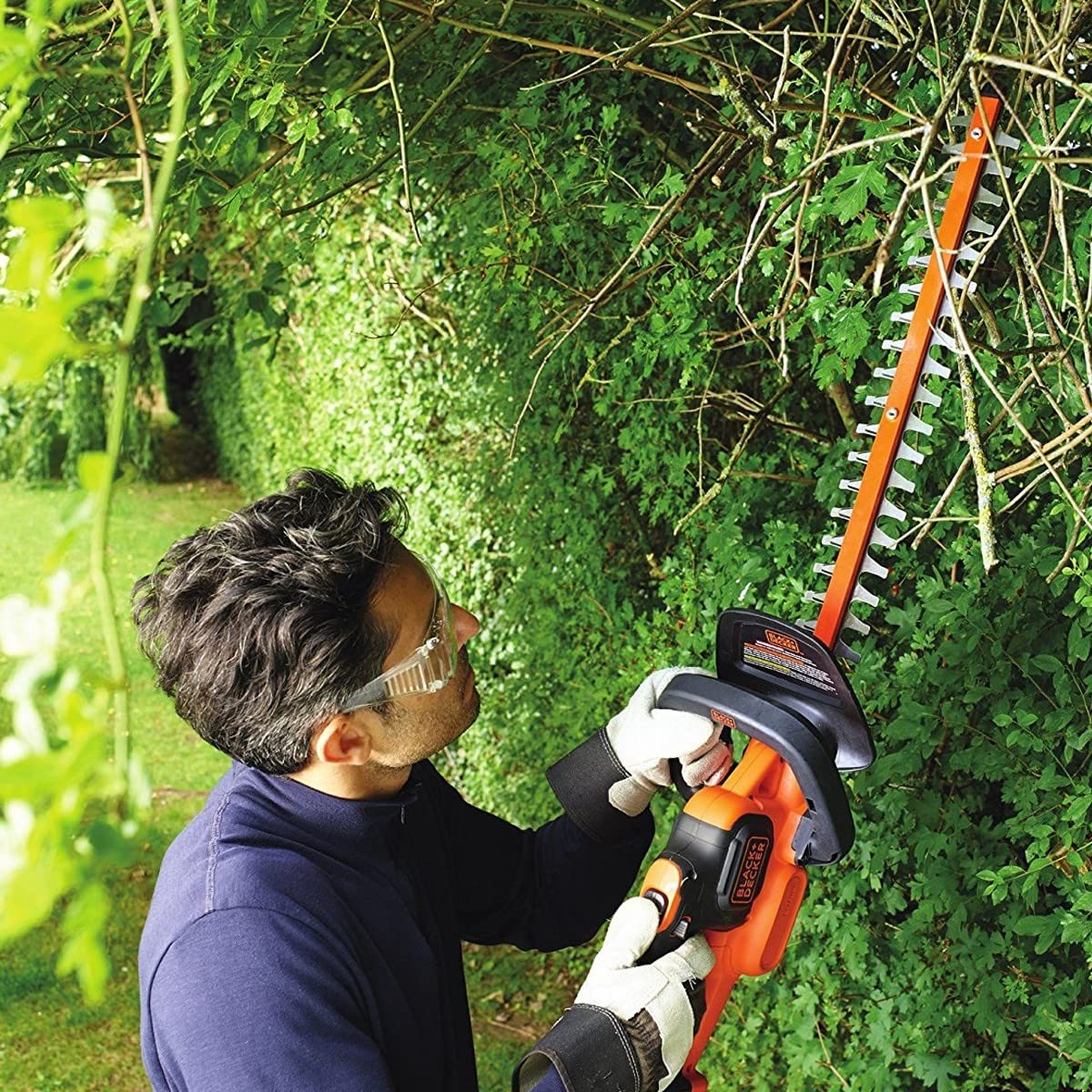 BLACK+DECKER GTC18502PC Cortsetos PowerCommand CUT 18 V, Batería de 2 Ah, Setos Medianos, Espada 50 cm, 18 mm de Espacio entre Dientes, Empuñadura Ergonómica