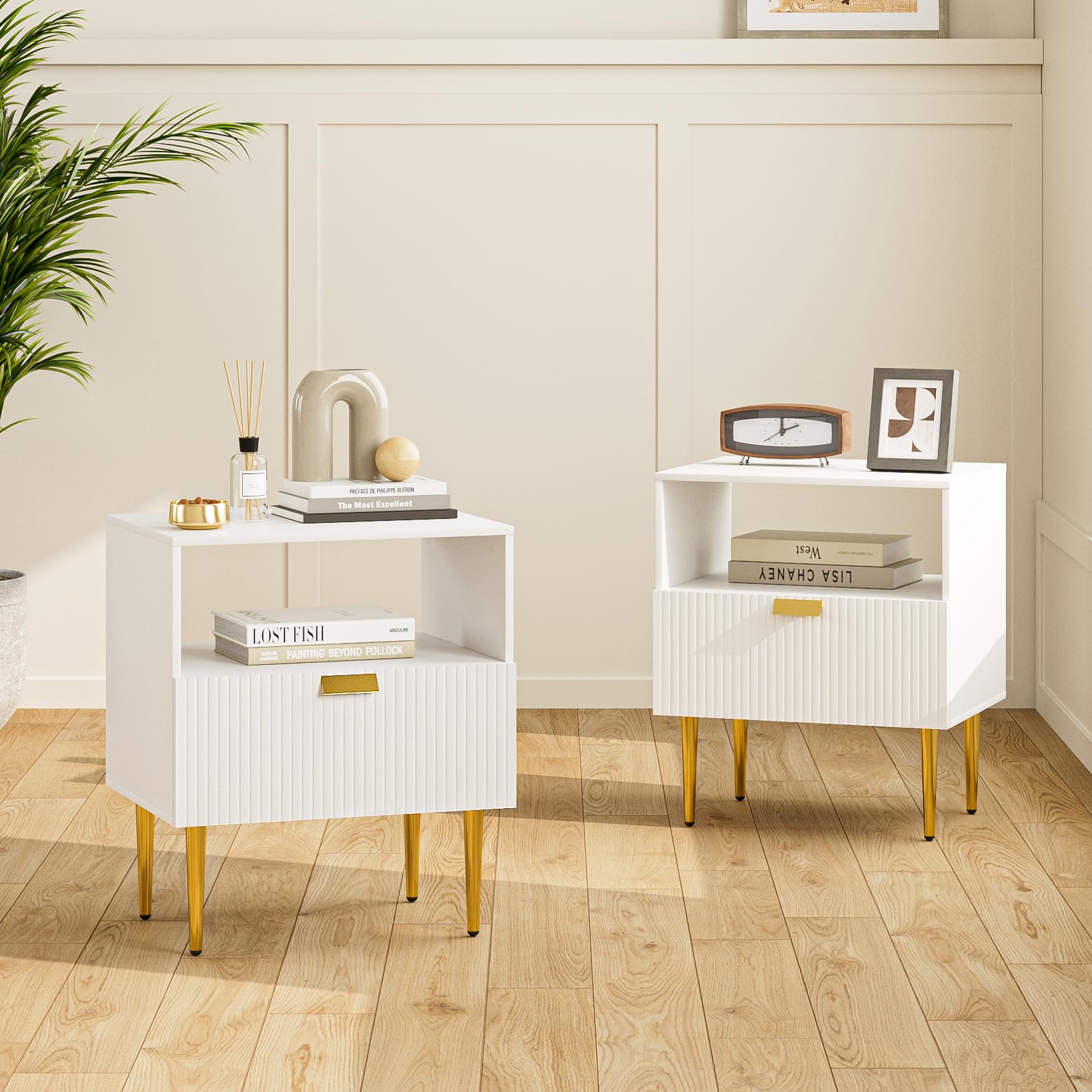 HEYZOEY Table de chevet pour chambre à coucher, table de chevet striée, table d'appoint pour salon, table d'appoint avec tiroirs, meuble de chambre à coucher, à rayures blanches