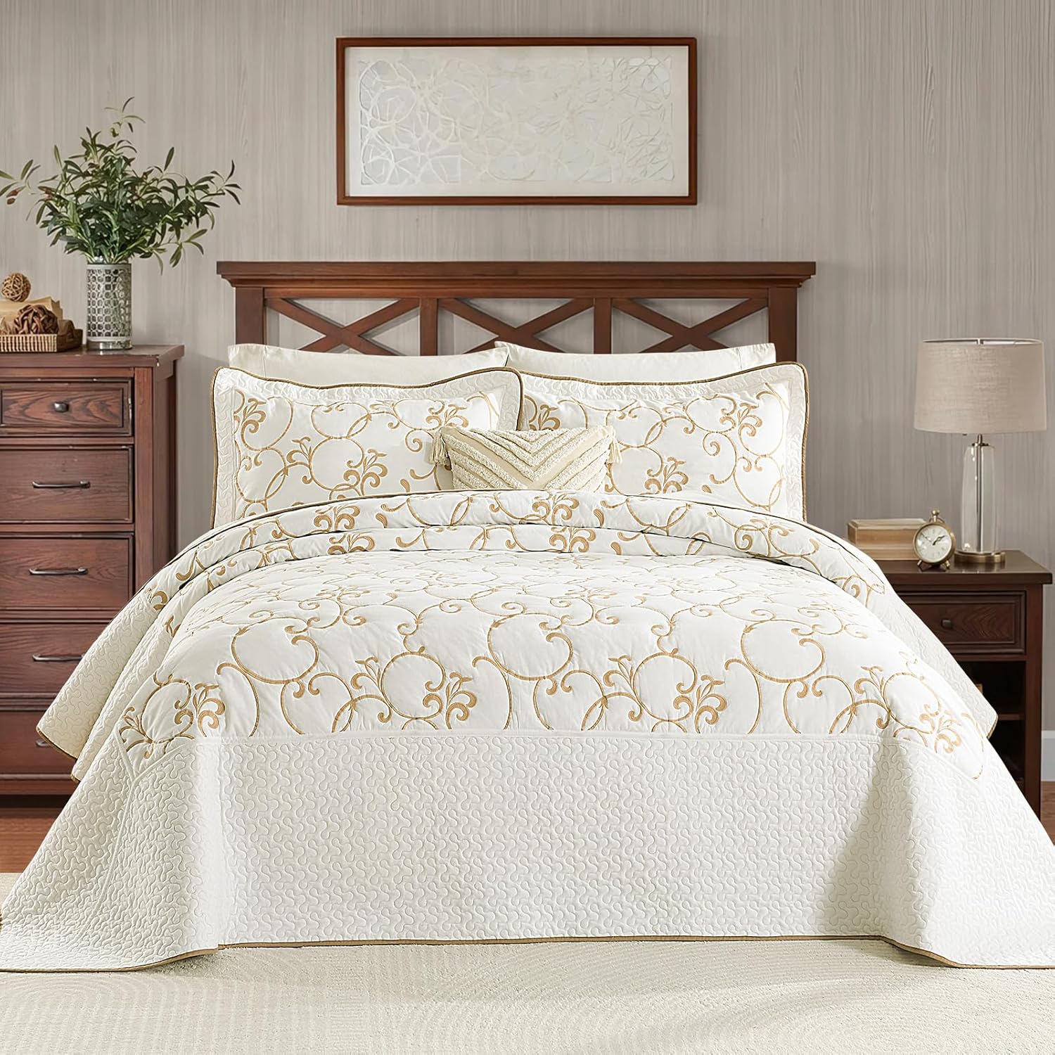 Finlonte Oversized Queen Bedspread 120"x102" - 100% Cotton Vine Embroidery Quilted Bedspread, Off-White(Ivory) Bedspread Coverlet Golden Vine, Lightweight Extra Large Queen Quilt Set with 2 Pillowsham