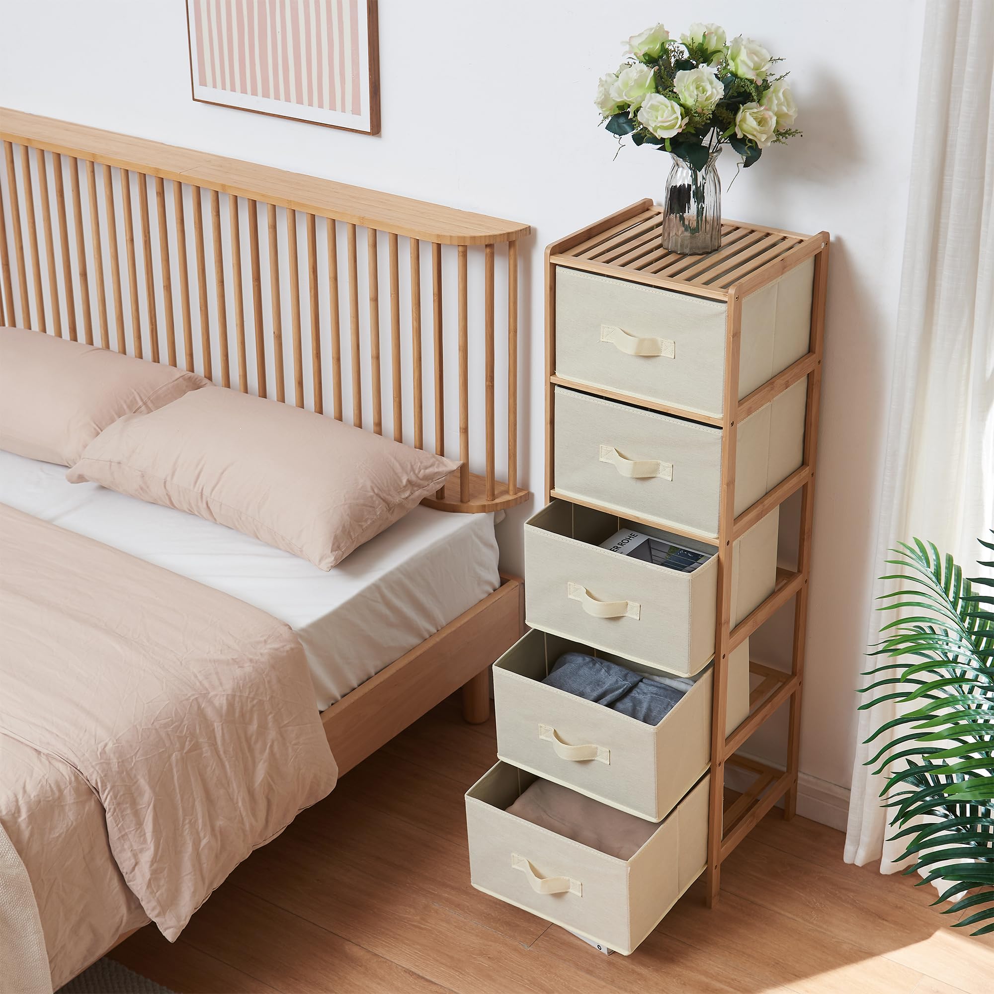 [en.casa] Kommode Maldon mit 5 Stoffschubladen Schubladenschrank 122 x 37 x 35 cm Aufbewahrungsschrank für Schlafzimmer Flur Ankleidezimmer Bambusgestell Natur/Beige
