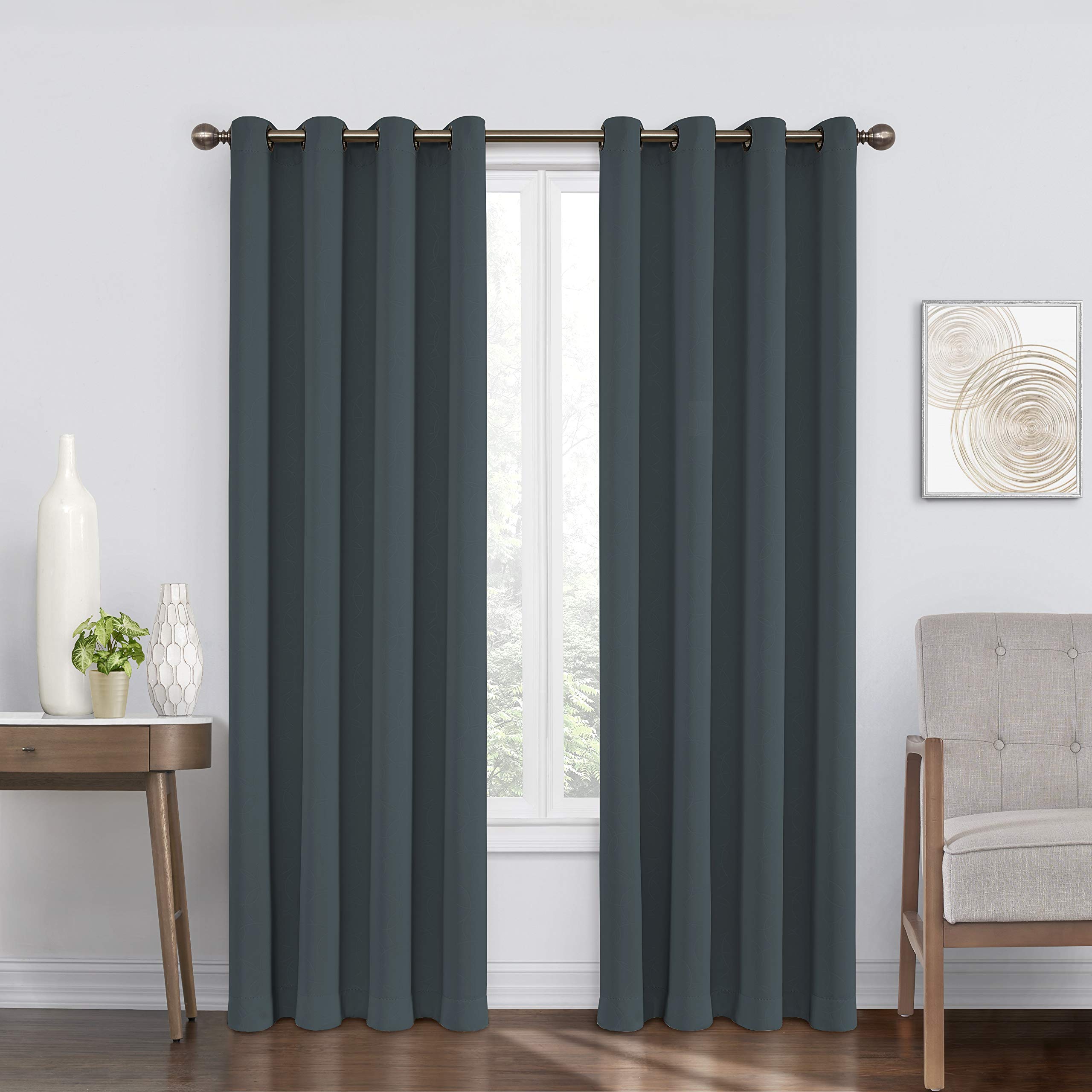 Rideaux ronds contre la lumière de chambre panneau forêt
