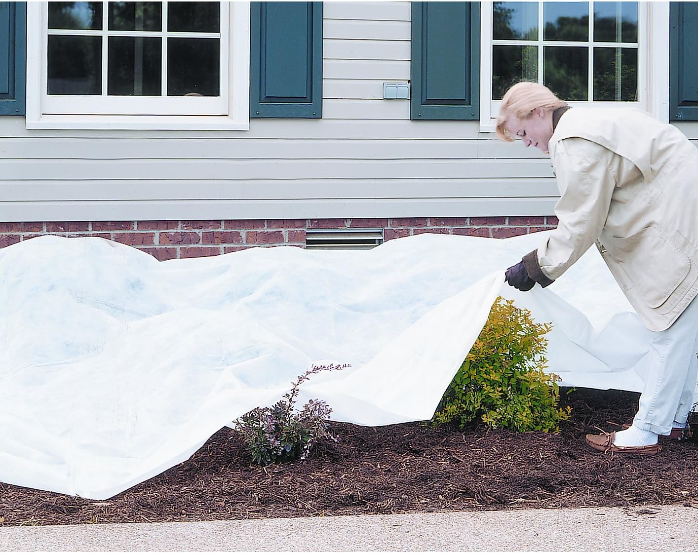 Dewitt SUPREME625 6' x 25' 1.5 oz Supreme Garden Net