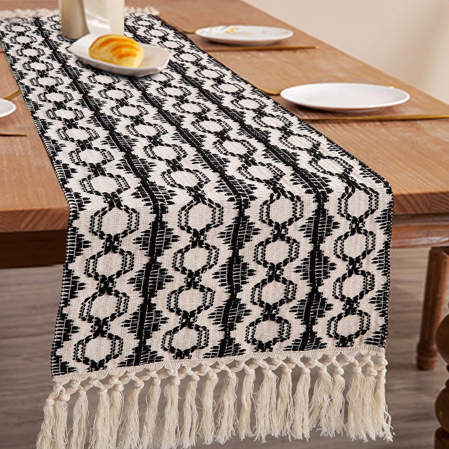 White Table Runner Amazon.co.uk Home & Kitchen