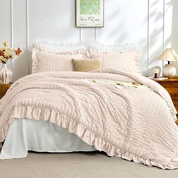 JOLLYVOGUE Beige Queen Comforter Set, 3 Pieces Seersucker Comforters Queen Size, Lightweight & Fluffy Bedding Sets Queen for All Season with 1 Ruffle Comforter and 2 Ruffle Pillowshams