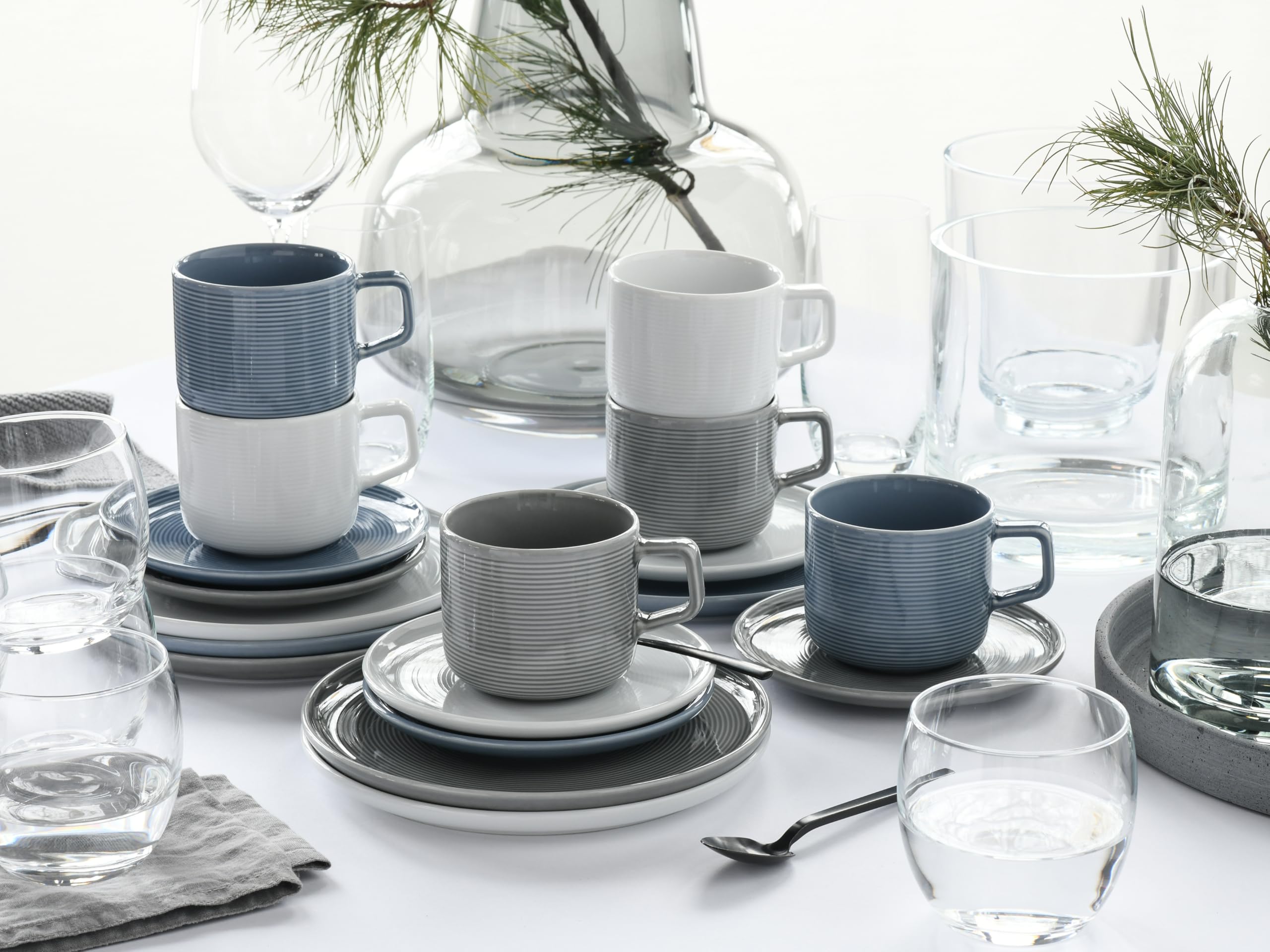 CreaTable, 25073, seria Session Urban, 18-częściowy zestaw naczyń dla 6 osób, porcelanowy serwis do kawy, nadaje się do mycia w zmywarce i używania w kuchence mikrofalowej, wyprodukowano w Europie