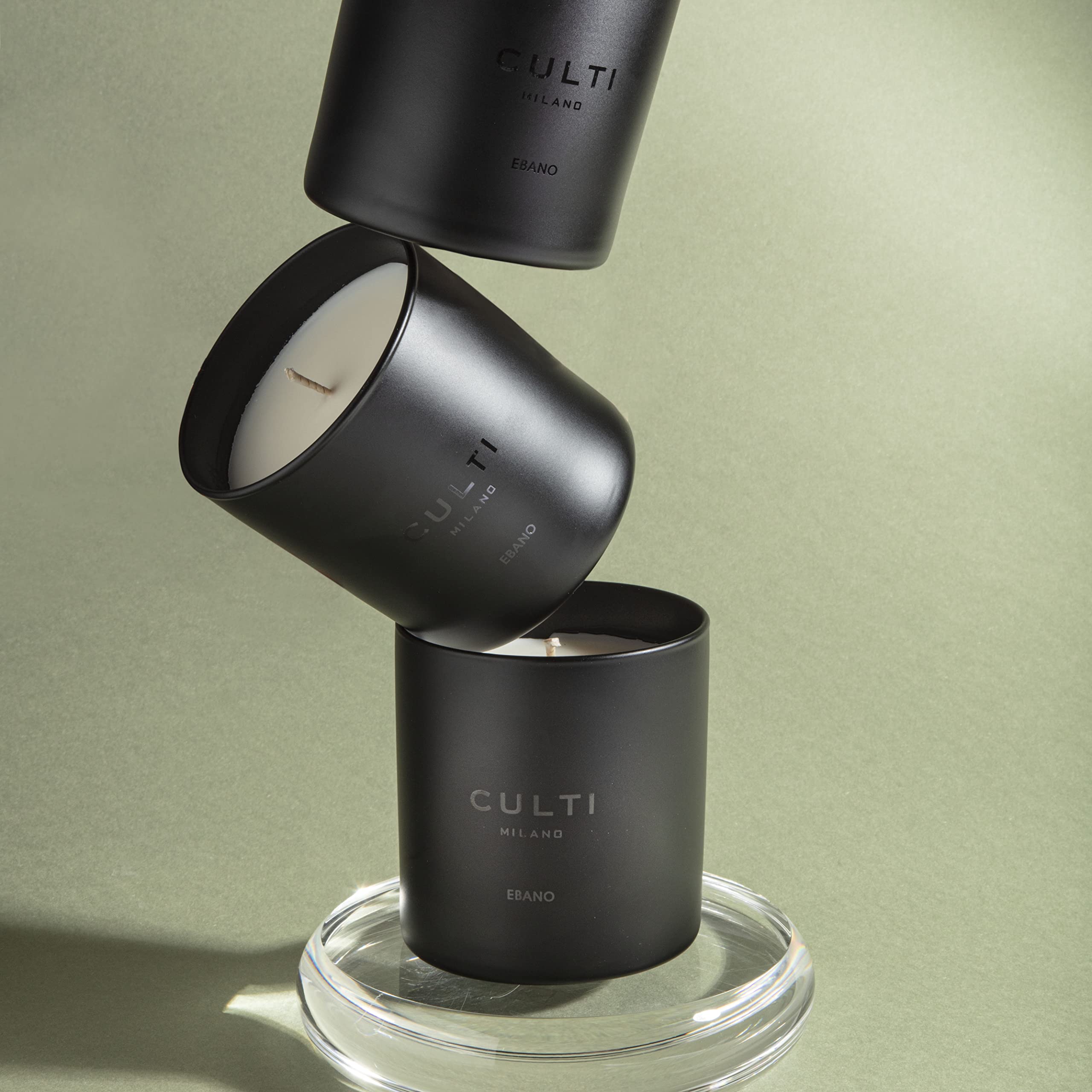 Culti Black Label Duftkerze im Glas Ebano, in der Farbe Schwarz, Duftnote: Holzig, ca. 60h Brenndauer, Inhalt: 270 gr, Größe: 9,7 x 8,4cm