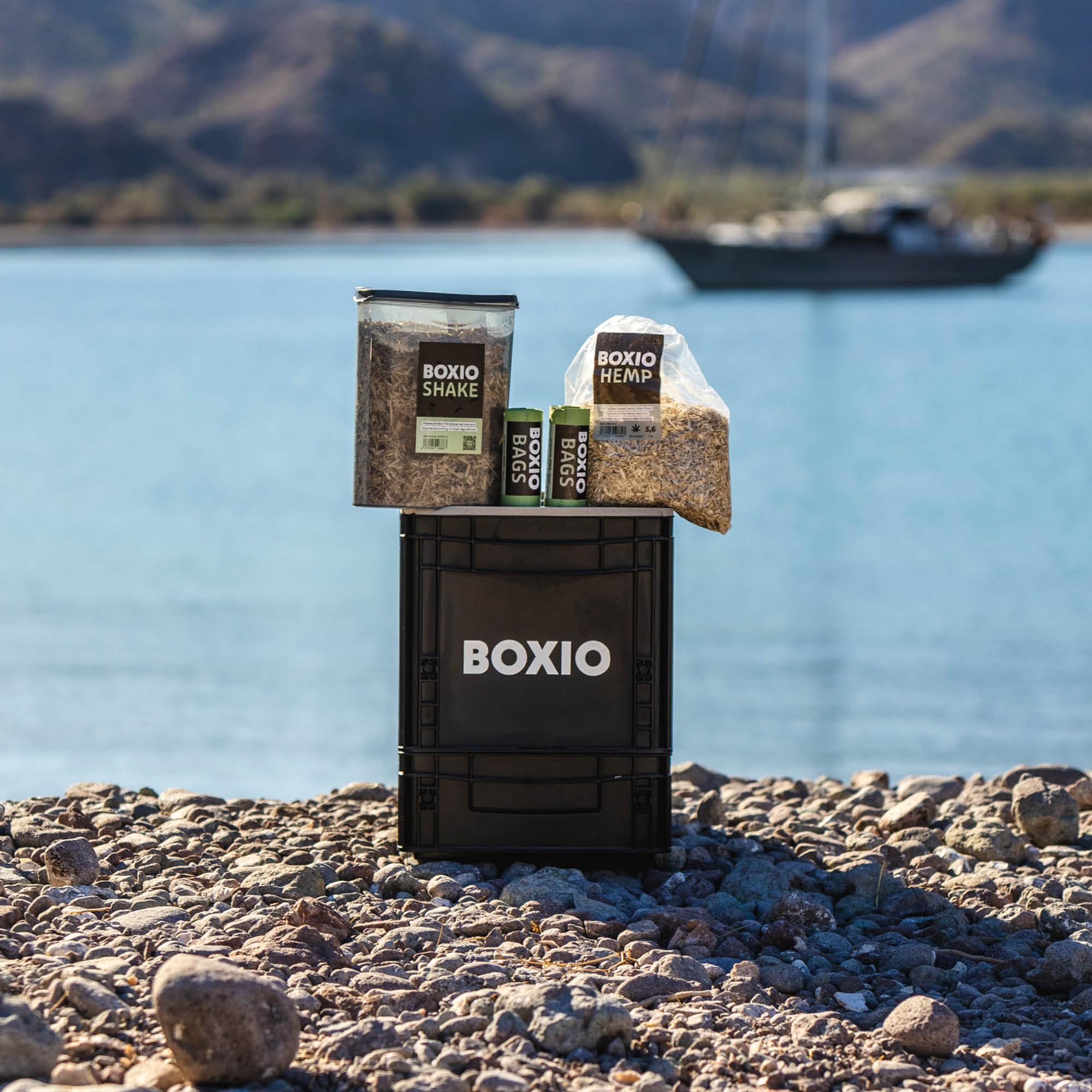 BOXIO - Refill Pack : 2X litière Chanvre, 3X Sacs Bio 10L – Accessoires pour Toilettes sèches, Compost ou séparation, sciure, Sacs Bio. Idéal pour Le Camping, Jardin ou en Voyage.