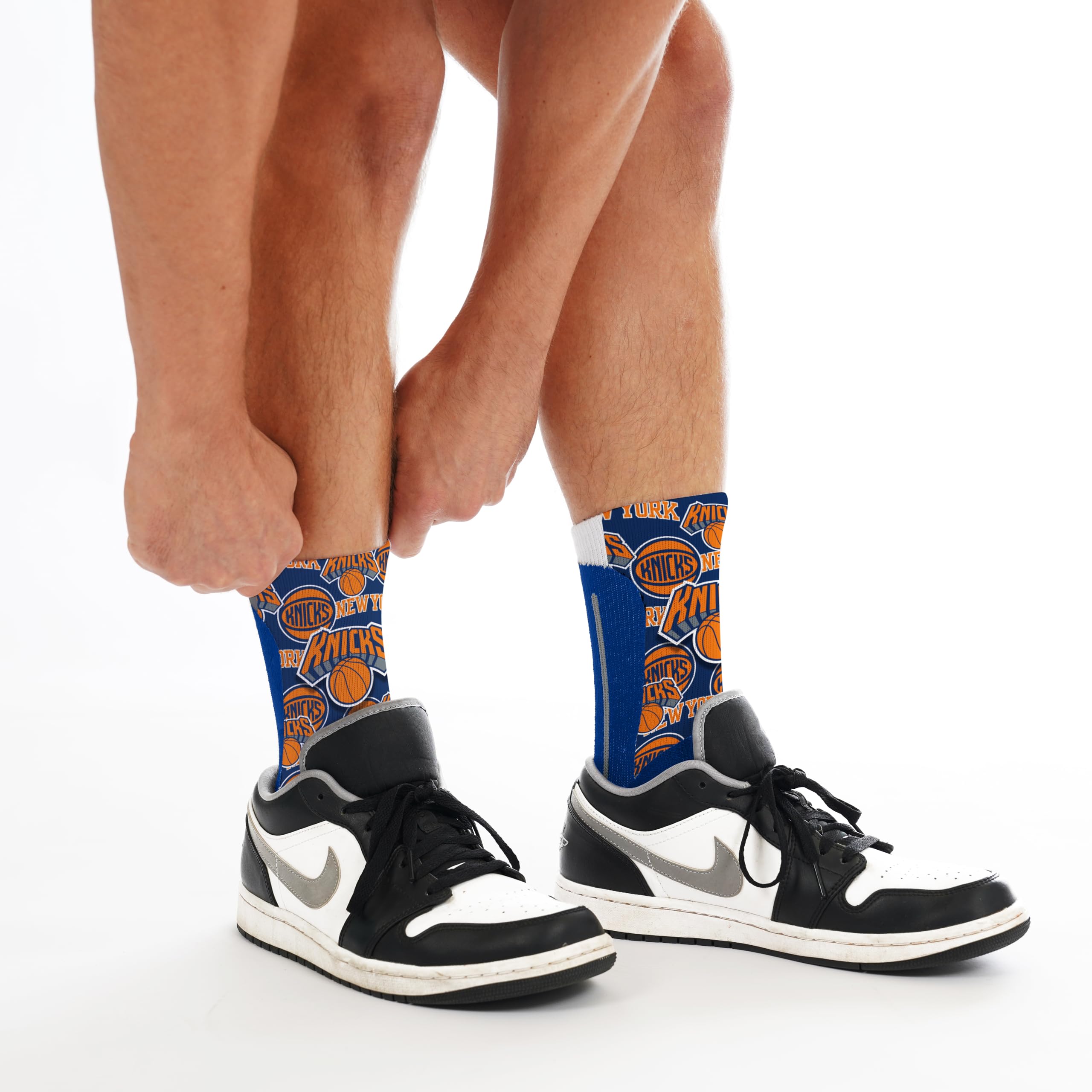 For Bare Feet NBA NEW YORK KNICKS Montage Crew Sock Size Large