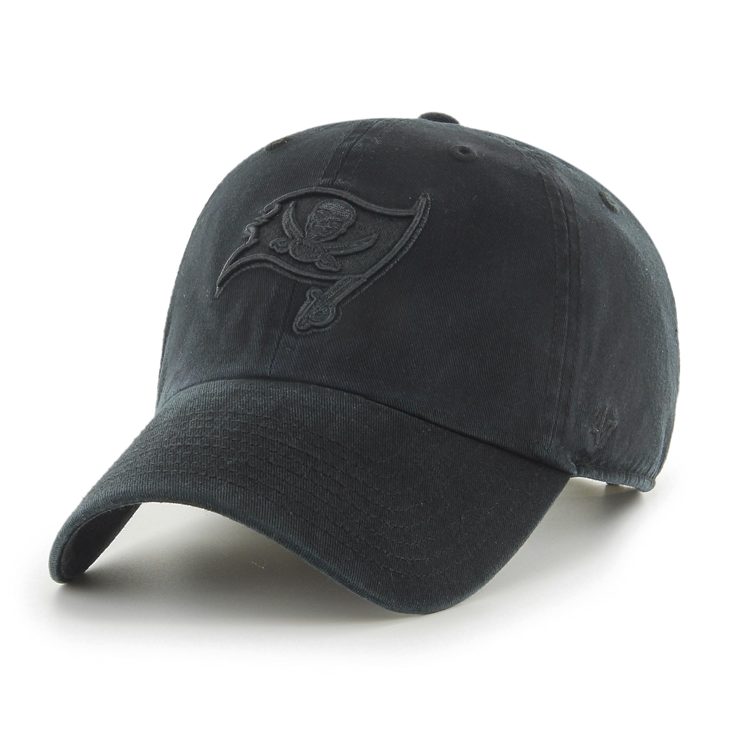 47 Tampa Bay Buccaneers NFL Clean Up Unisex Baseball Cap, Adjustable, Team Badge, Black