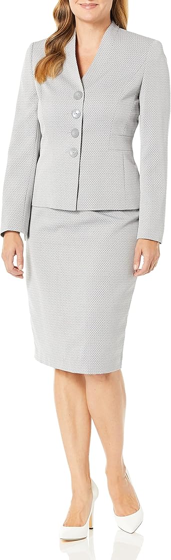 skirt suit