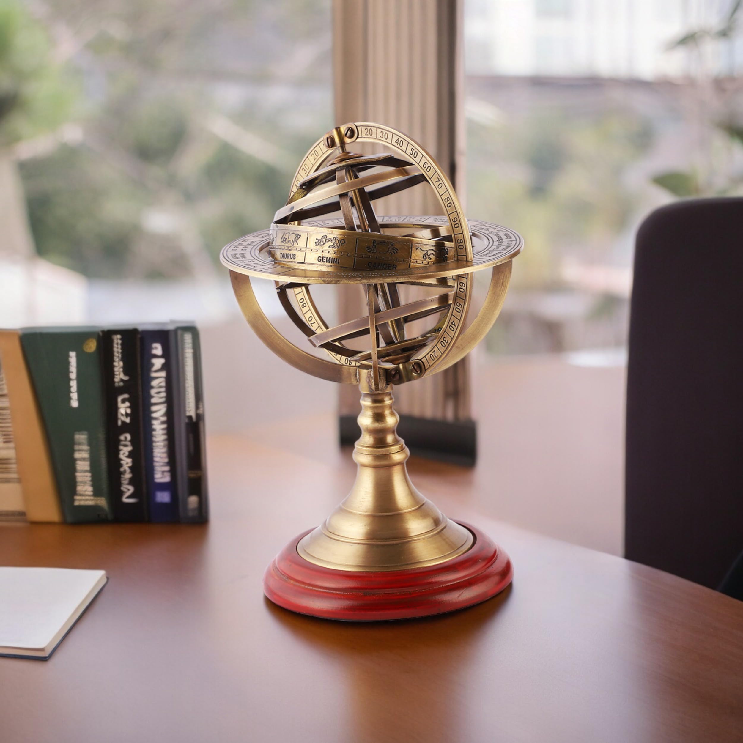 Alexander Taron Perzy Snowglobe Gingerbread House, Medium, 5-inch Height