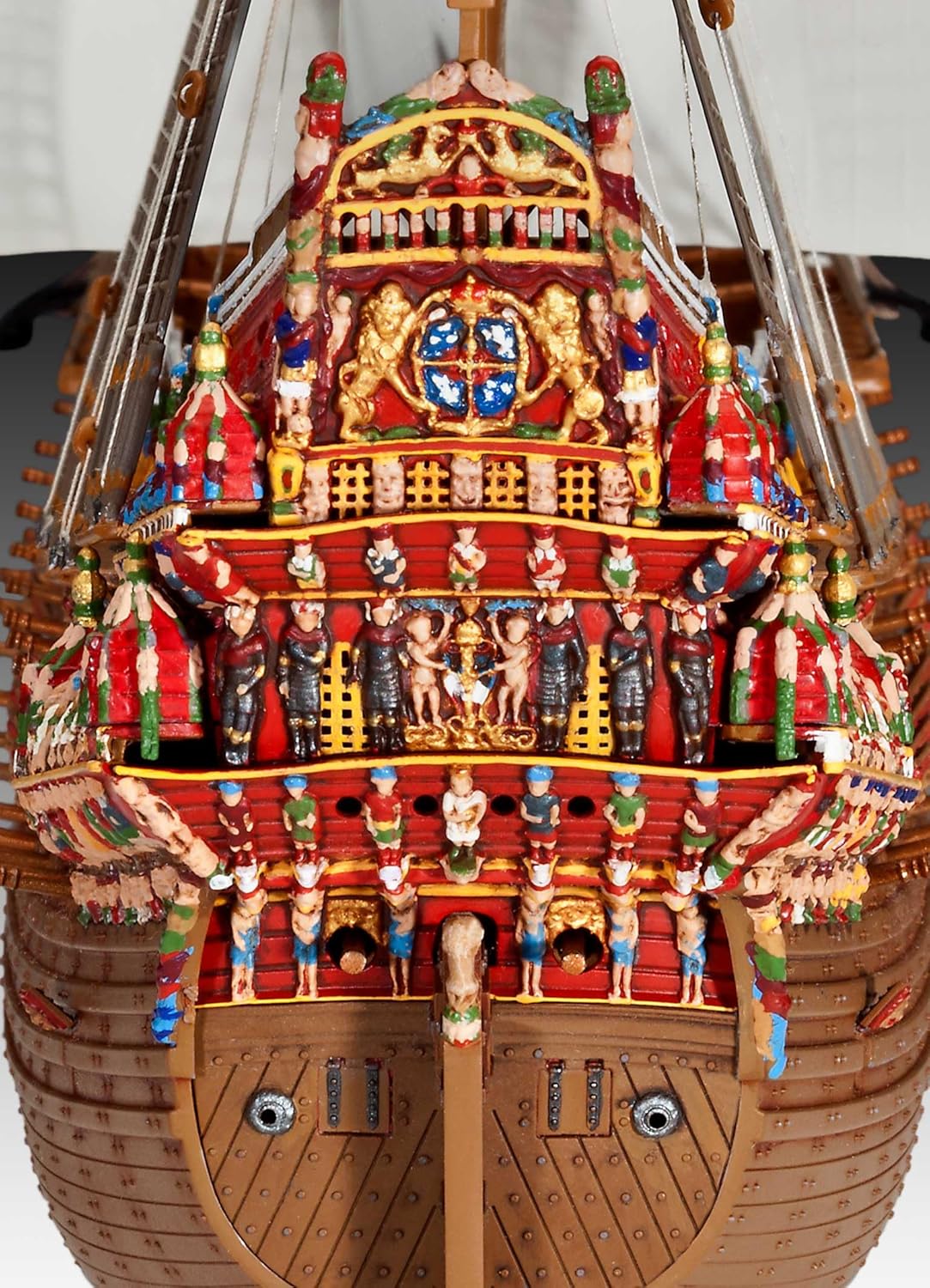 Revell 05414 Swedish Regal Ship VASA 1628, 330 Pieces