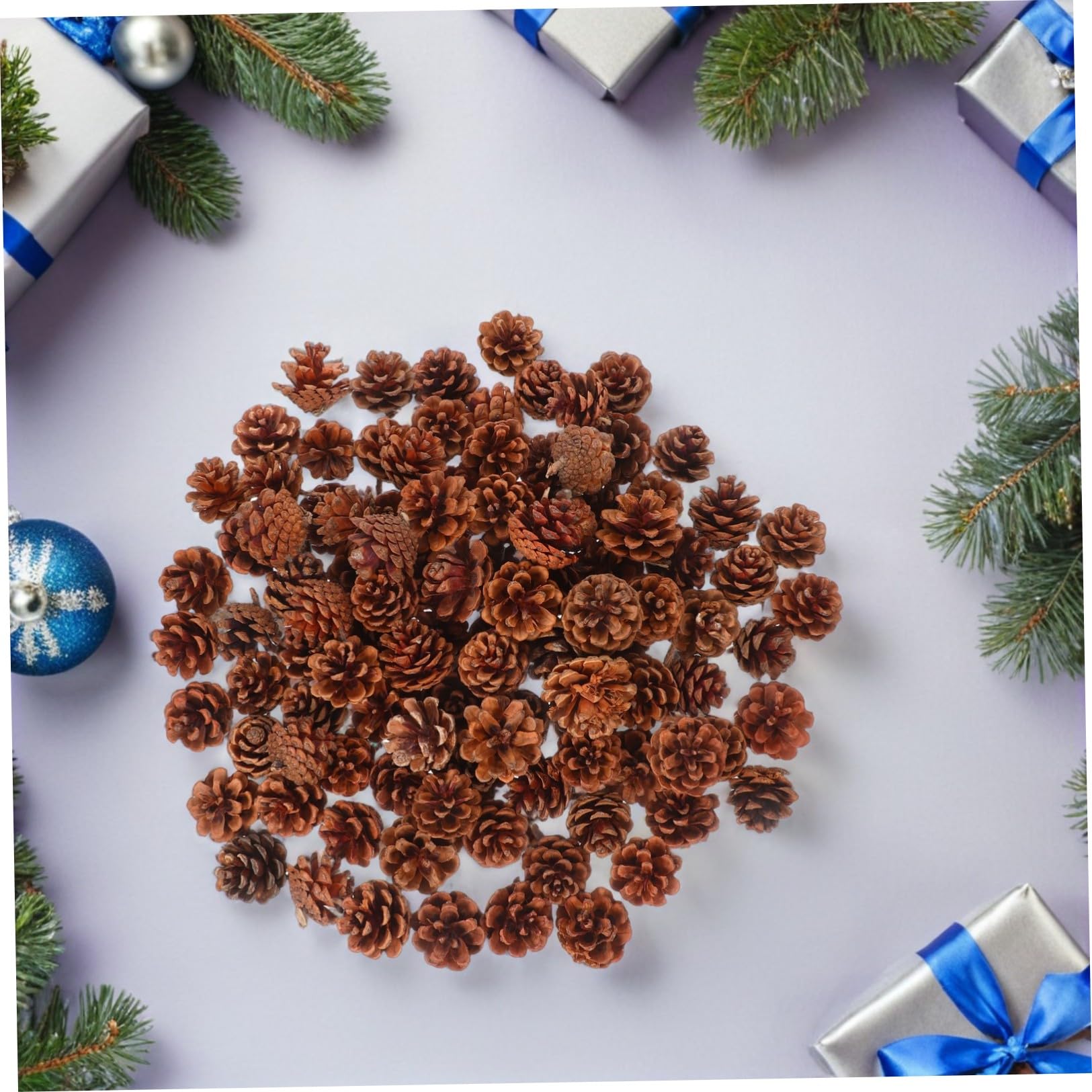 ERINGOGO 130 Pezzi Pigne Piccole Naturali per Decorazioni Natalizie e Autunnali, Riempitivo per Vaso in Pigne di Pino 3-4cm, Perfette per Decorazioni Fai da Te in Inverno e Ringraziamento