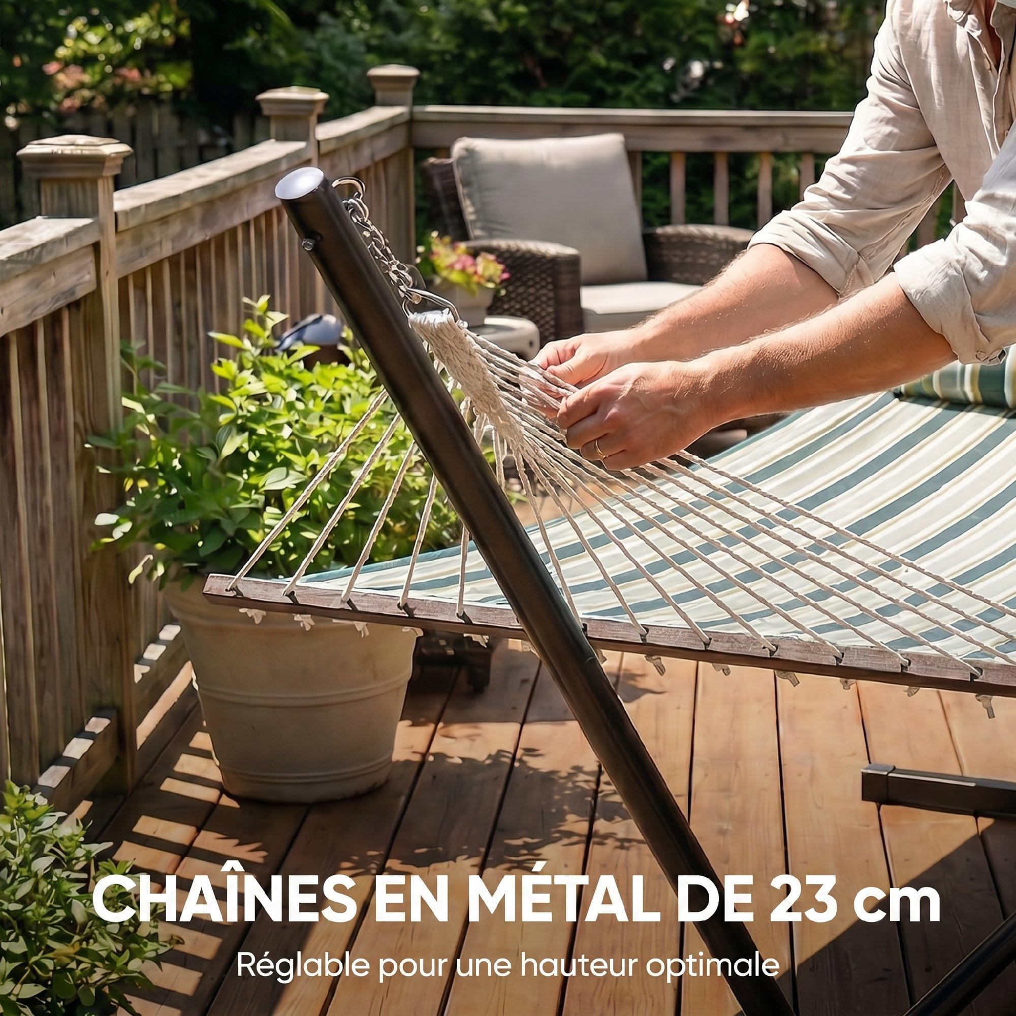 Outsunny Hamac sur Pied 353 cm, hamac avec Support Acier avec Coussin Amovible et Barres d'écartement, pour intérieur et extérieur, lit de Sieste rayé, Vert
