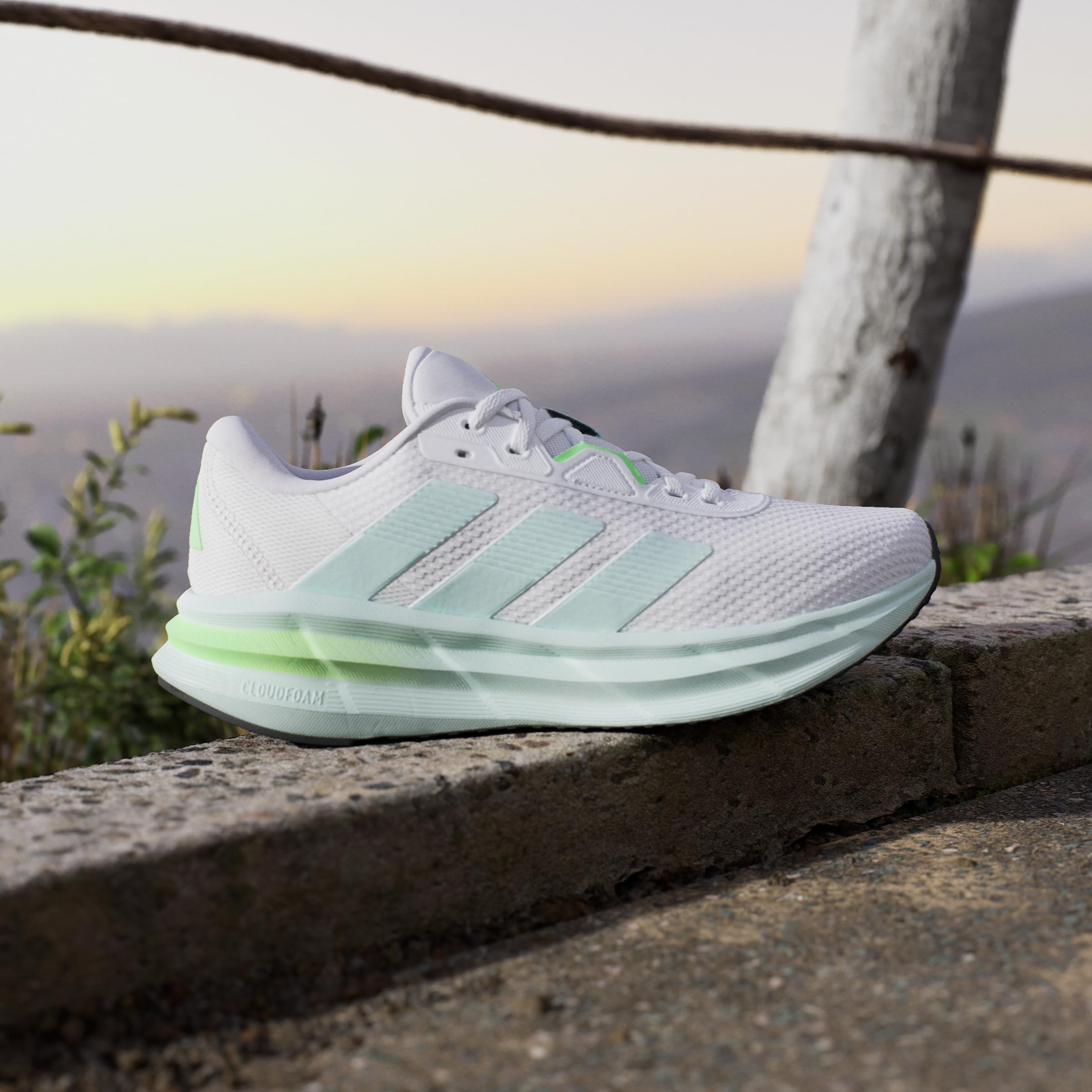adidas Performance GALAXYaufschuh – Bild 3