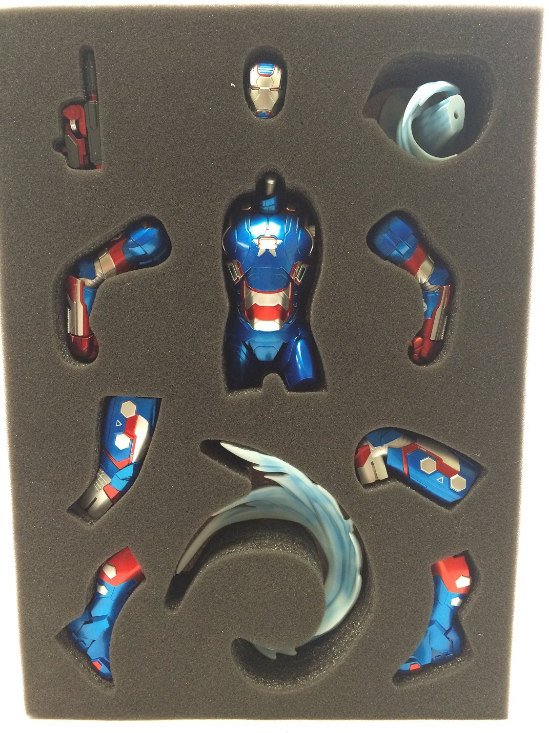 Amazon.co.jp: Dragon Models Iron Man 3 Iron Patriot Vignette